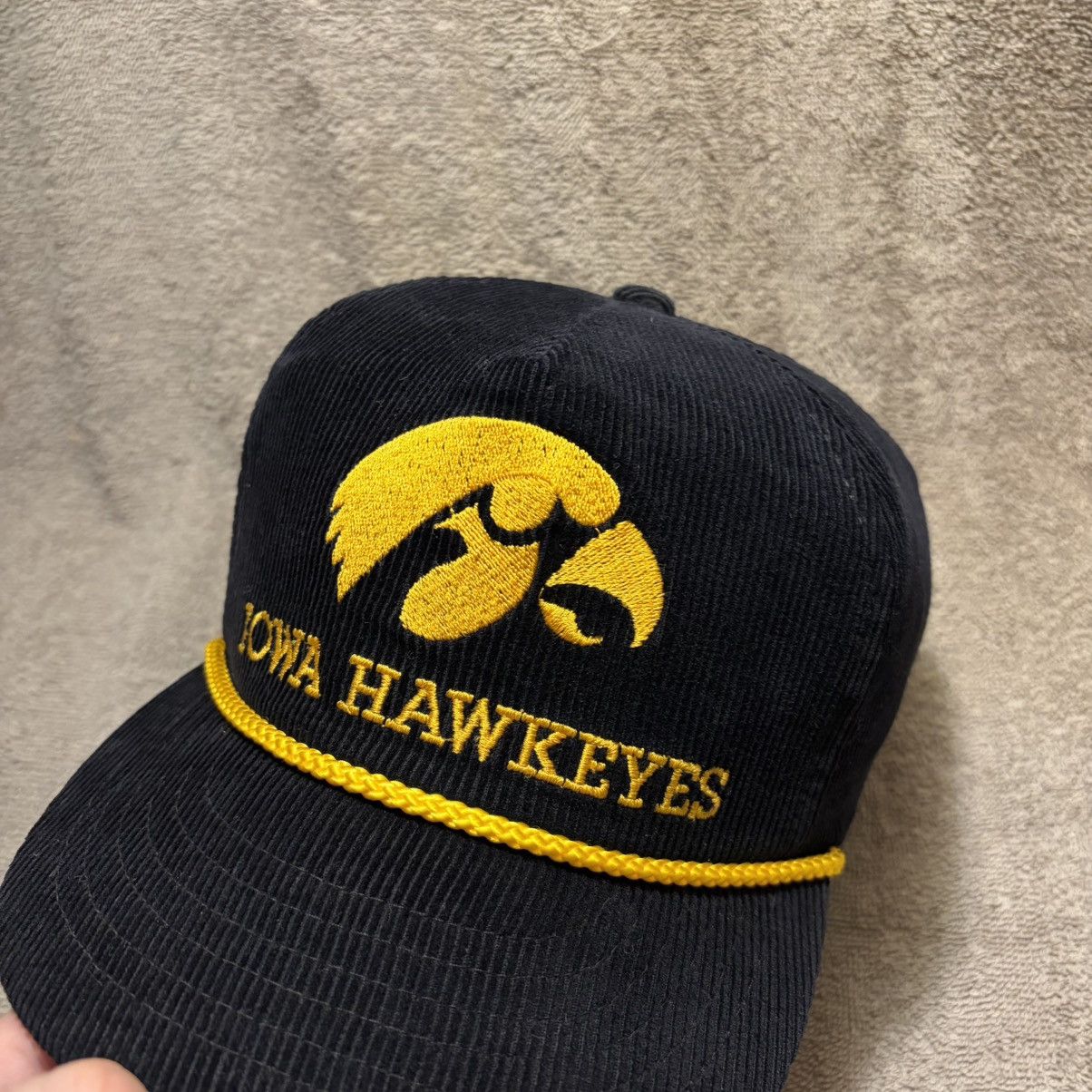 Vintage Vintage 80s Iowa Hawkeyes Corduroy Hat Leather Strap Logo Size ONE SIZE - 3 Thumbnail