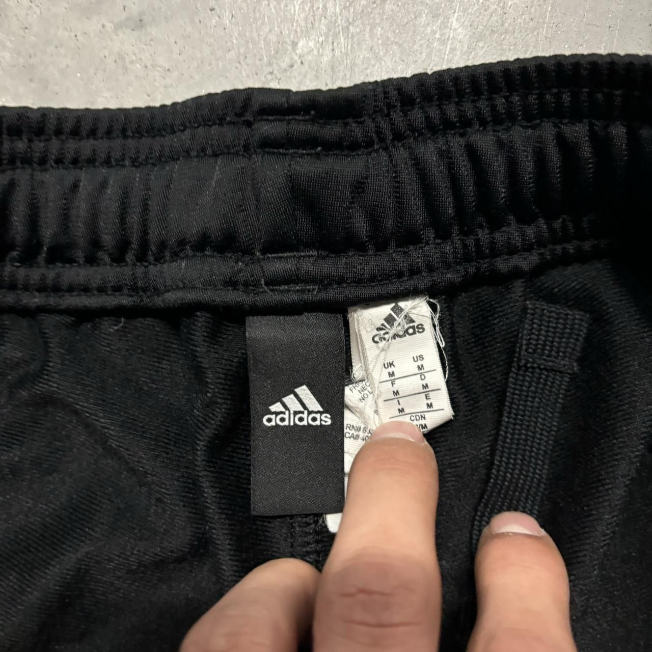 Adidas × Vintage Crazy Vintage Y2K/2000s Black Adidas Striped Drill Track Essential Sweatpants! Size US 30 / EU 46 - 6 Thumbnail