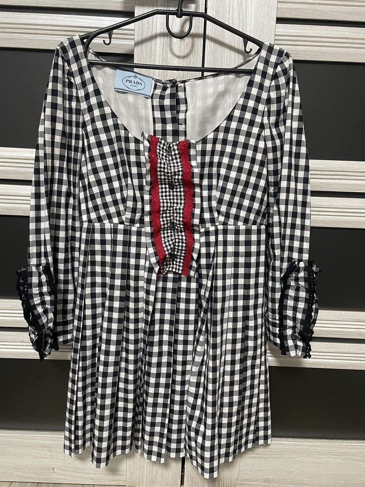 Prada Prada Pre-Fall 2013 Gingham Off-Shoulder Dress Campaign Size S / US 4 / IT 40 - 3 Thumbnail