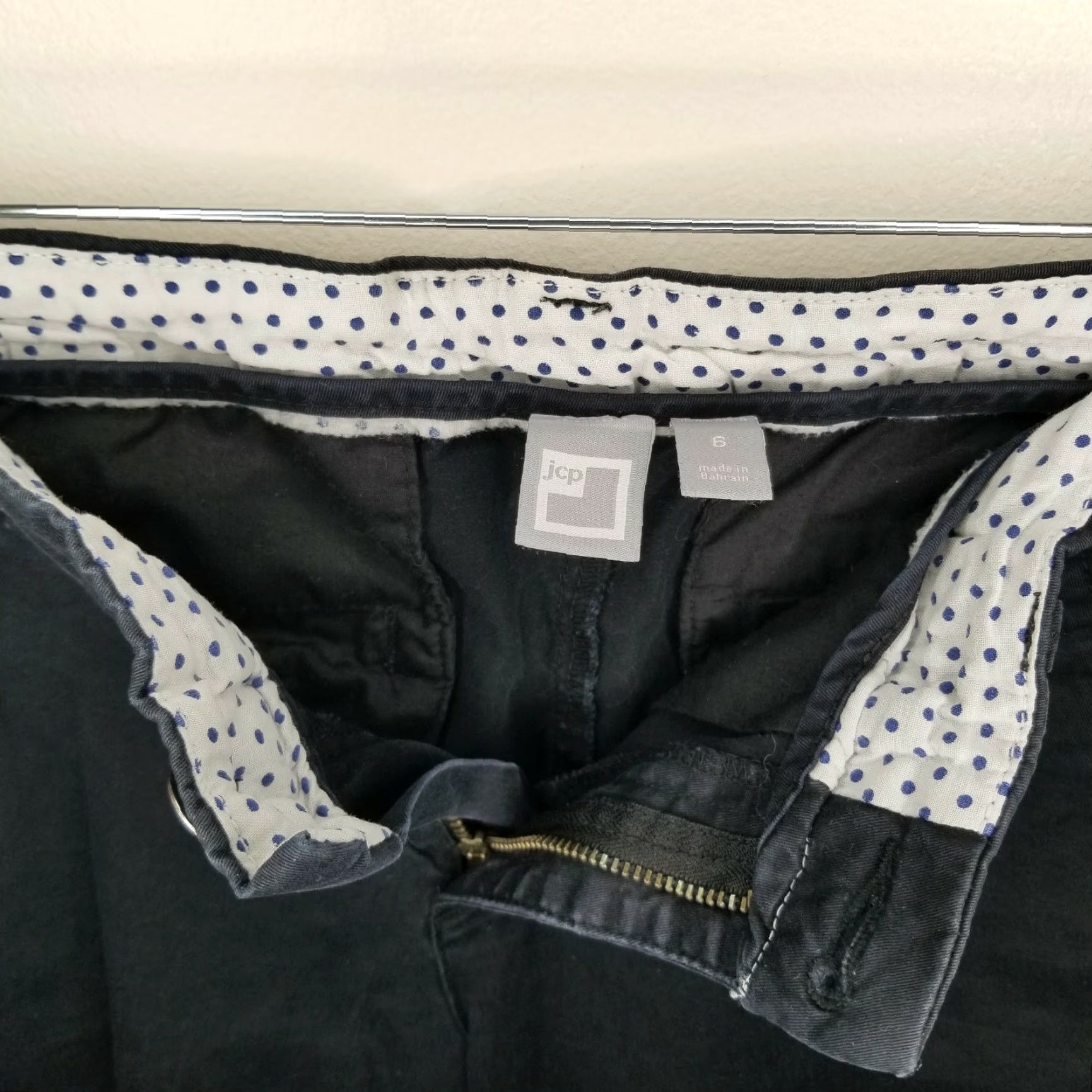 Vintage J. C. Penney JCP Womens Black Chino Shorts Size 6 Regular Women Size 6 Chino Black Size 28" / US 6 / IT 42 - 3 Thumbnail