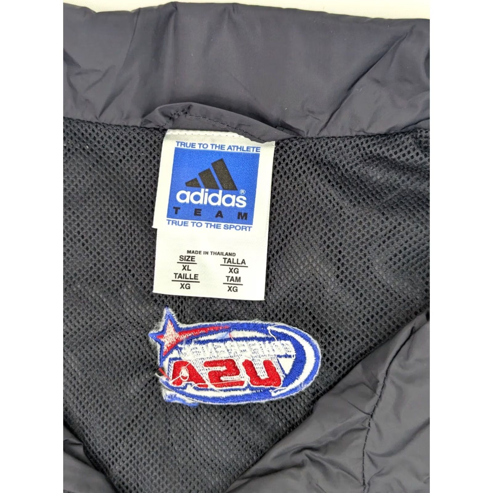 Adidas VINTAGE Adidas Team Windbreaker Track Jacket Men XL Black Embroidery Louisville Cardinals Track and Field Size US L / EU 52-54 / 3 - 5 Thumbnail