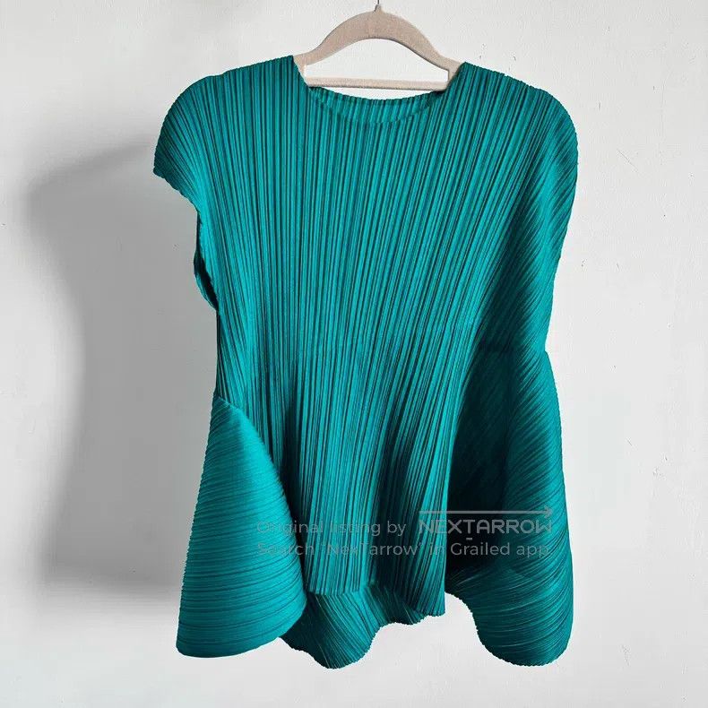 Issey Miyake Issey Miyake Blue Short Sleeve Size L / US 10 / IT 46 - 1 Thumbnail