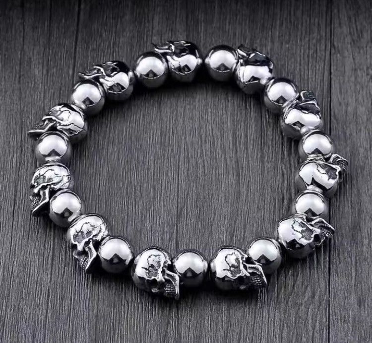 Jewelry x Skulls Skull Chain Bracelet in Silver, Men's