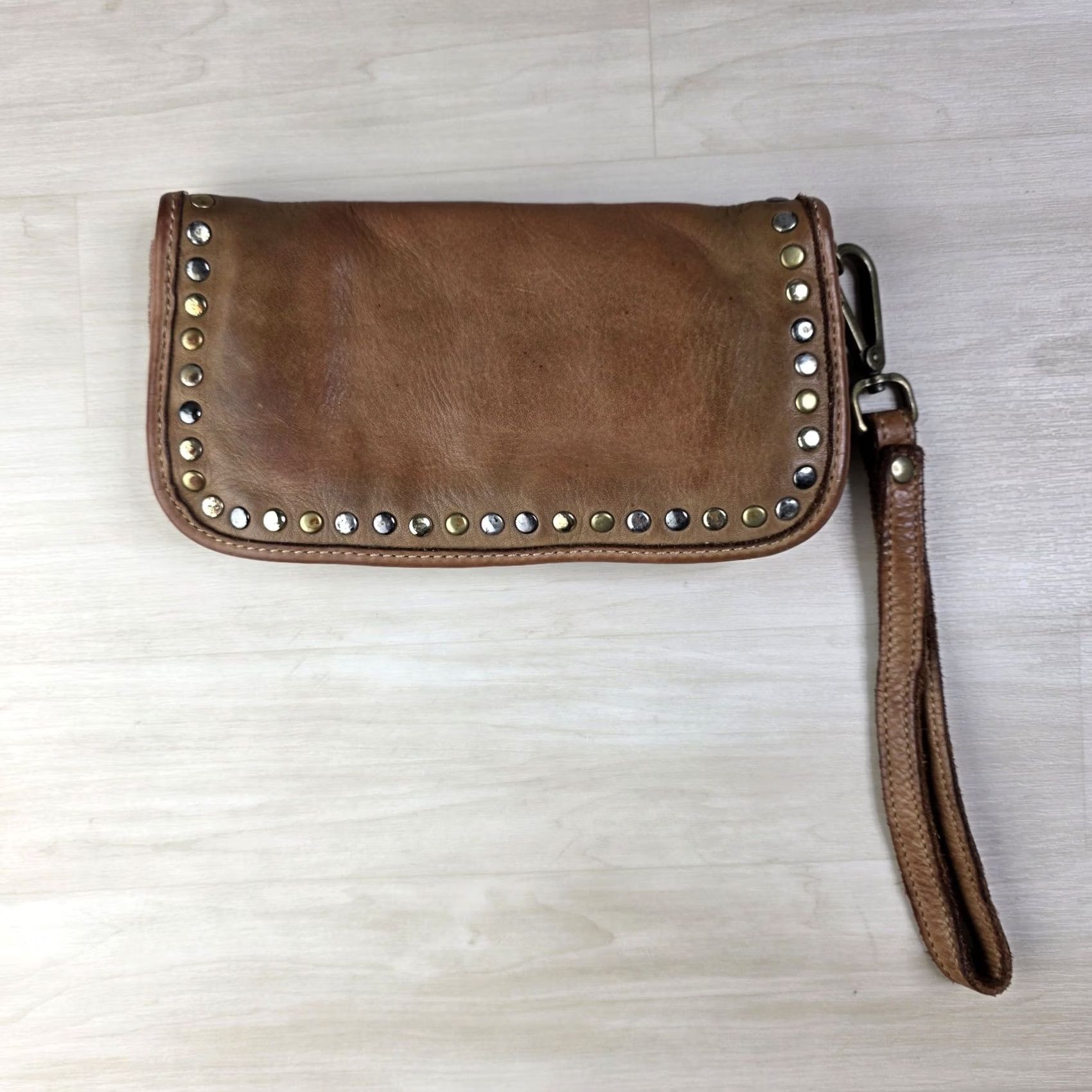 Vera Pelle Vera Pelle Bols Nova Italian Leather Zip Around Clutch Wallet Billfold Studded Women Brown Leather Zip-Around Wallet Studded Nova Bols Vera Pelle Size ONE SIZE - 2 Thumbnail