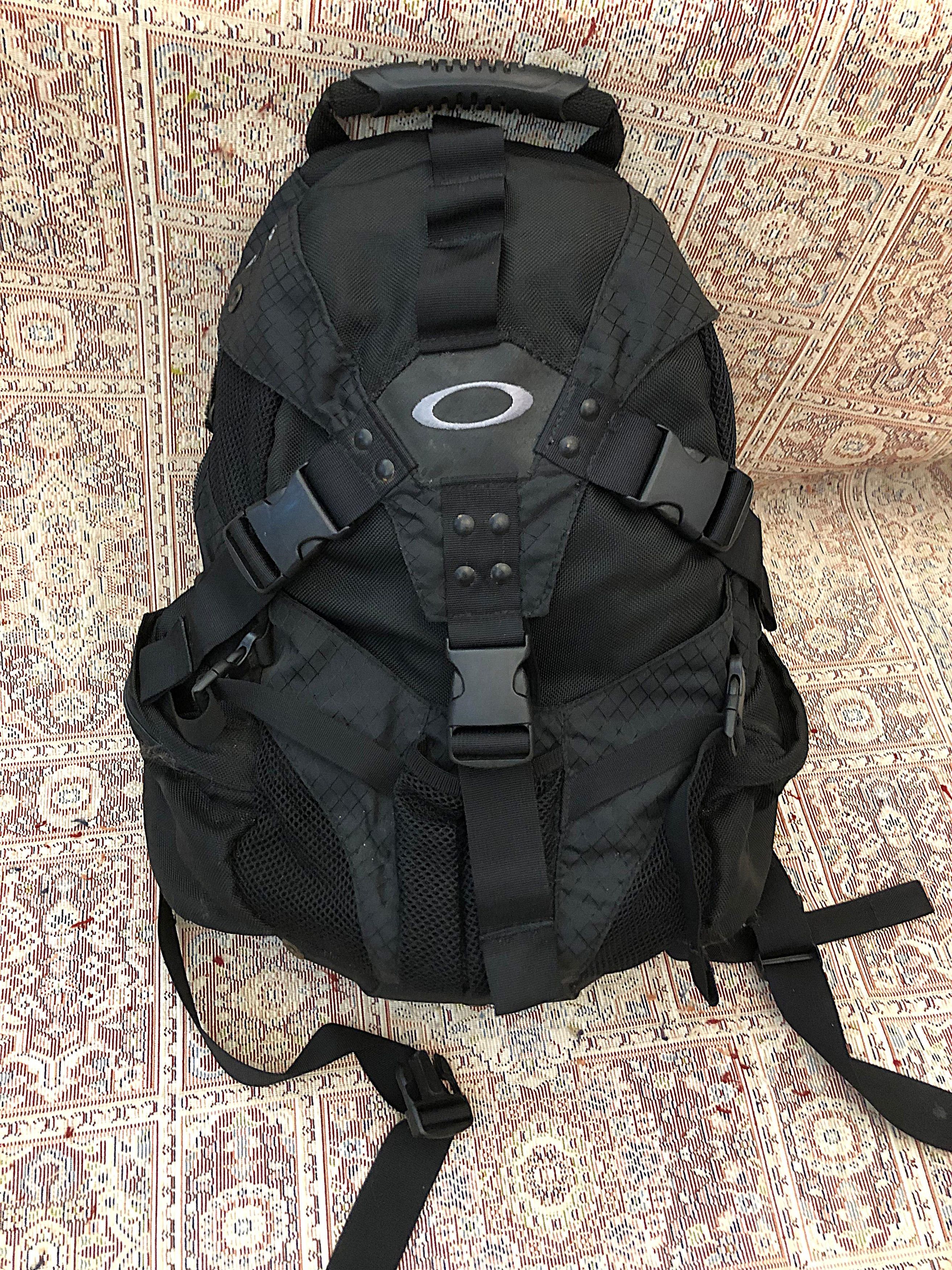 Oakley Oakley Icon Tactical 1.0 Backpack Black Size ONE SIZE - 1 Thumbnail