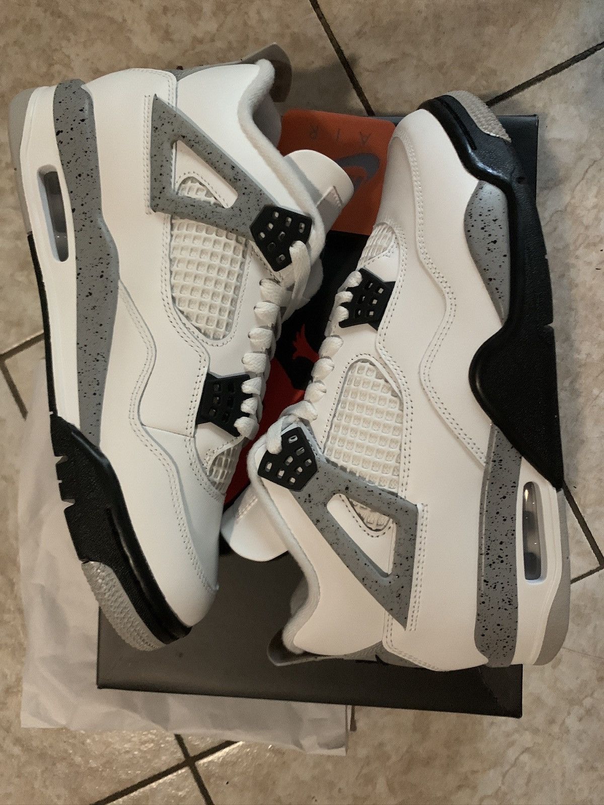 Jordan Brand Jordan 4 White Cement Size US 8.5 / EU 41-42 - 2 Thumbnail