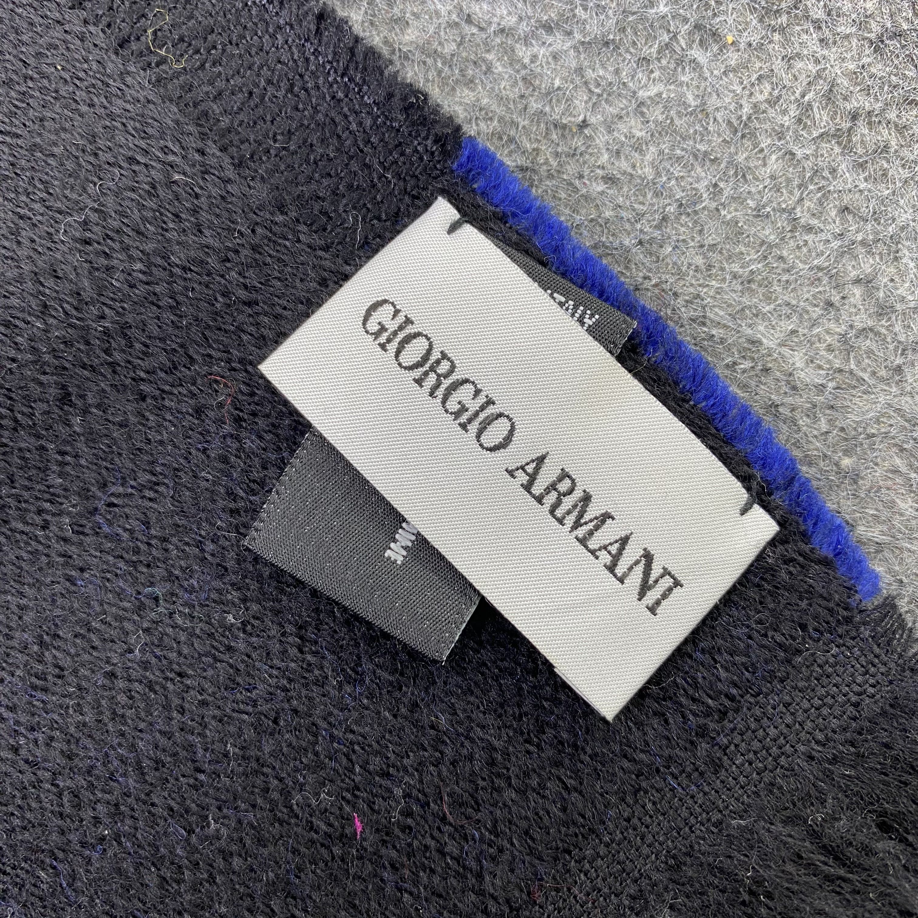 Giorgio Armani Giorgio Armani Muffler / Scarf / Neckwear-T1512 Size ONE SIZE - 6 Thumbnail