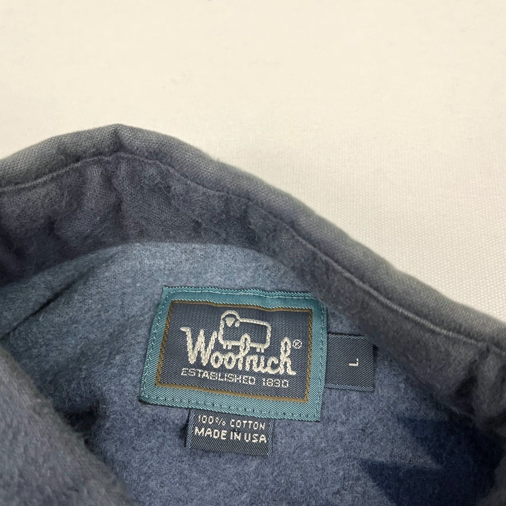 Vintage VINTAGE Woolrich Shirt Mens L Blue Aztec Southwestern Navajo Button Down USA Size US L / EU 52-54 / 3 - 2 Thumbnail