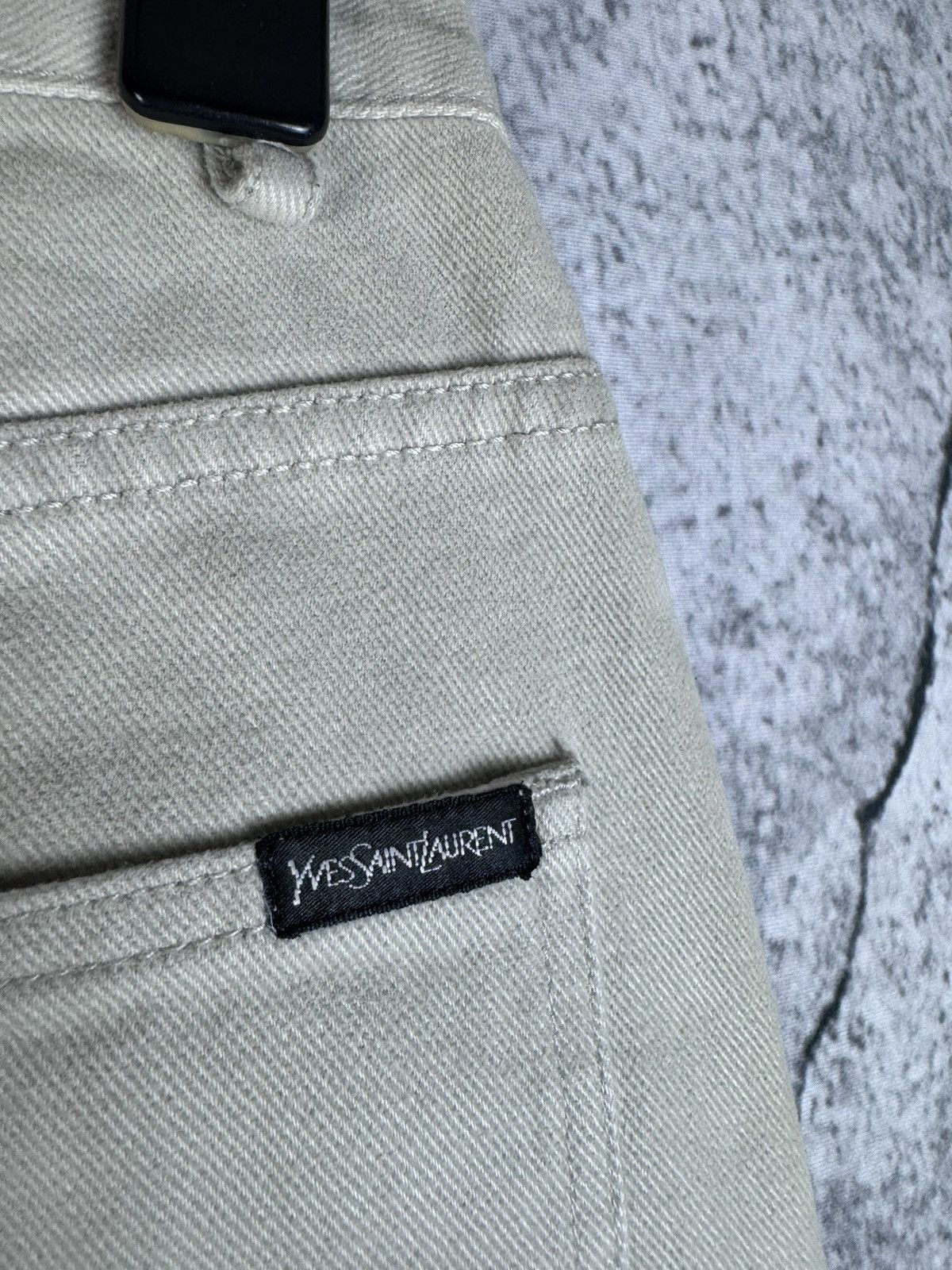 Yves Saint Laurent 90s 34x32 Yves Saint Laurent vintage YSL beige chino pants Size US 34 / EU 50 - 4 Thumbnail