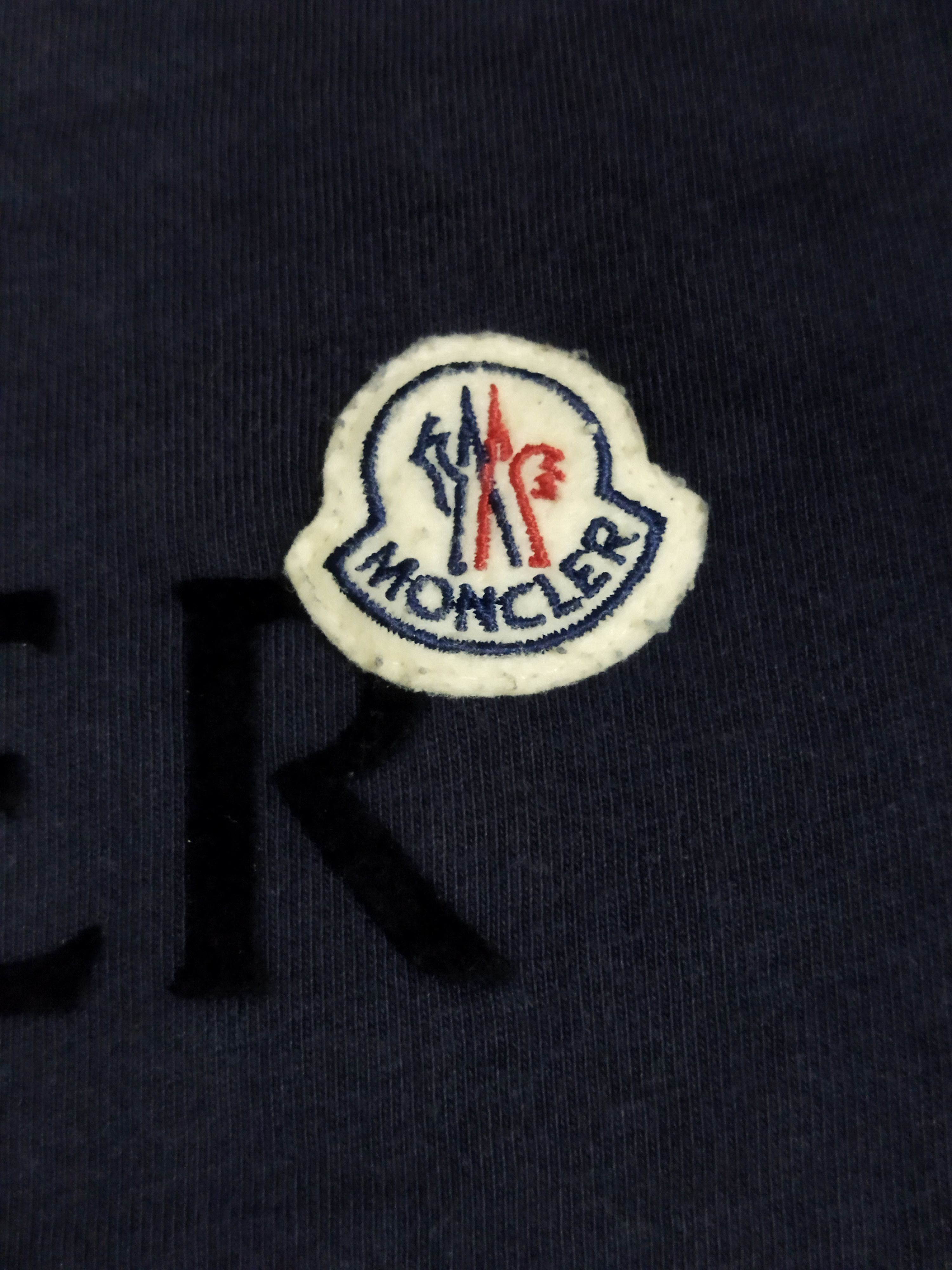 Moncler Moncler Spell Out Navy Logo Tee Size US L / EU 52-54 / 3 - 3 Thumbnail