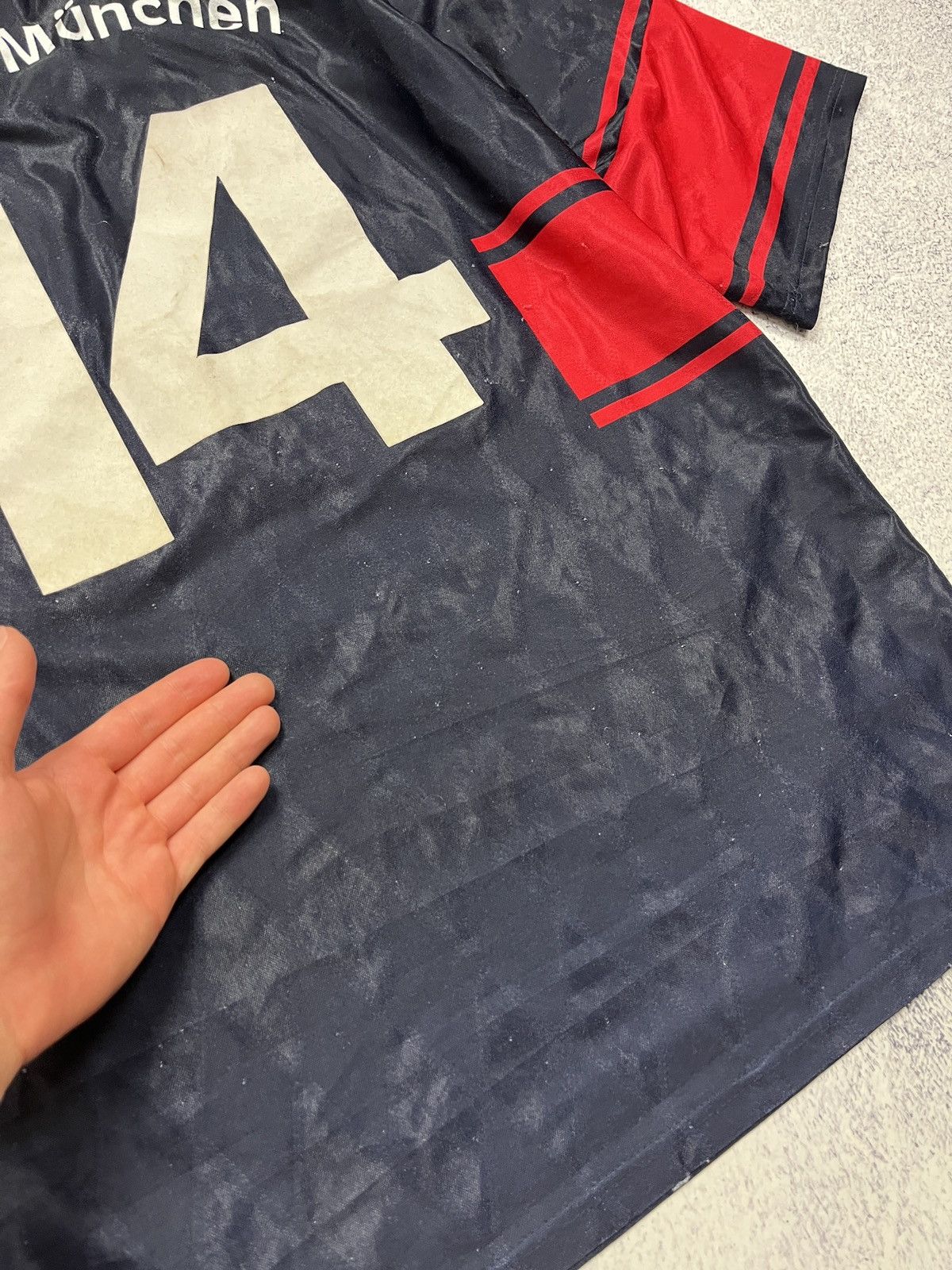 Adidas Bayern Munich Munchen 1997/99 Home Soccer Jersey #14 Basler Size US L / EU 52-54 / 3 - 16 Thumbnail
