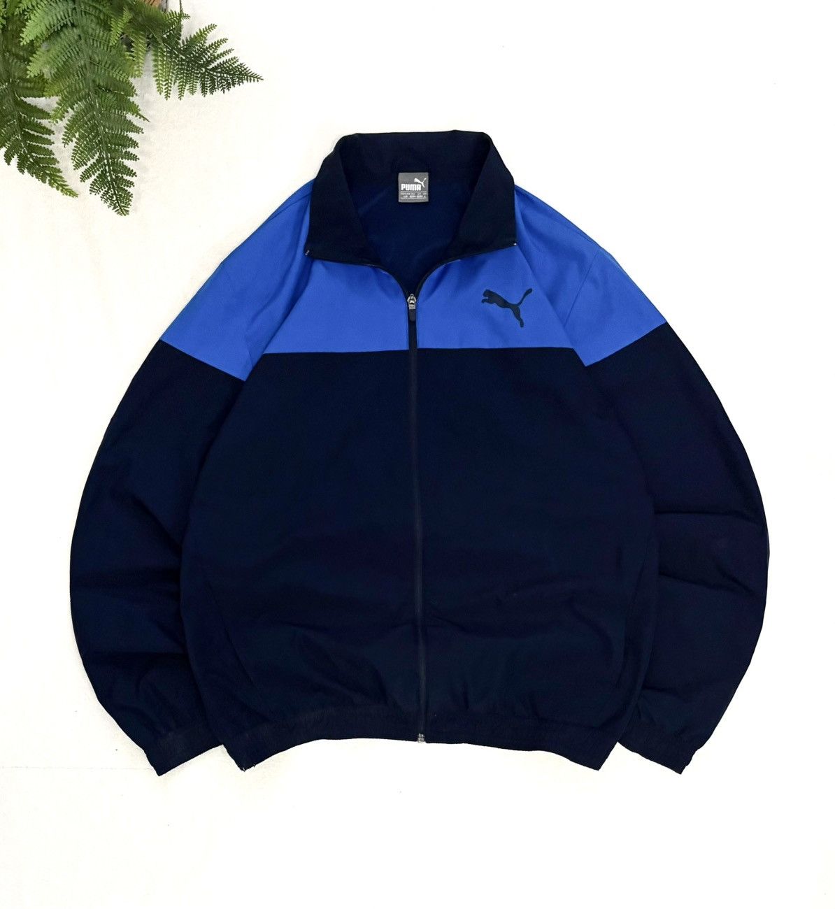 Puma 90s Vintage Puma Retro Nylon Track Jacket Basic Logo Rare Size US L / EU 52-54 / 3 - 1 Thumbnail
