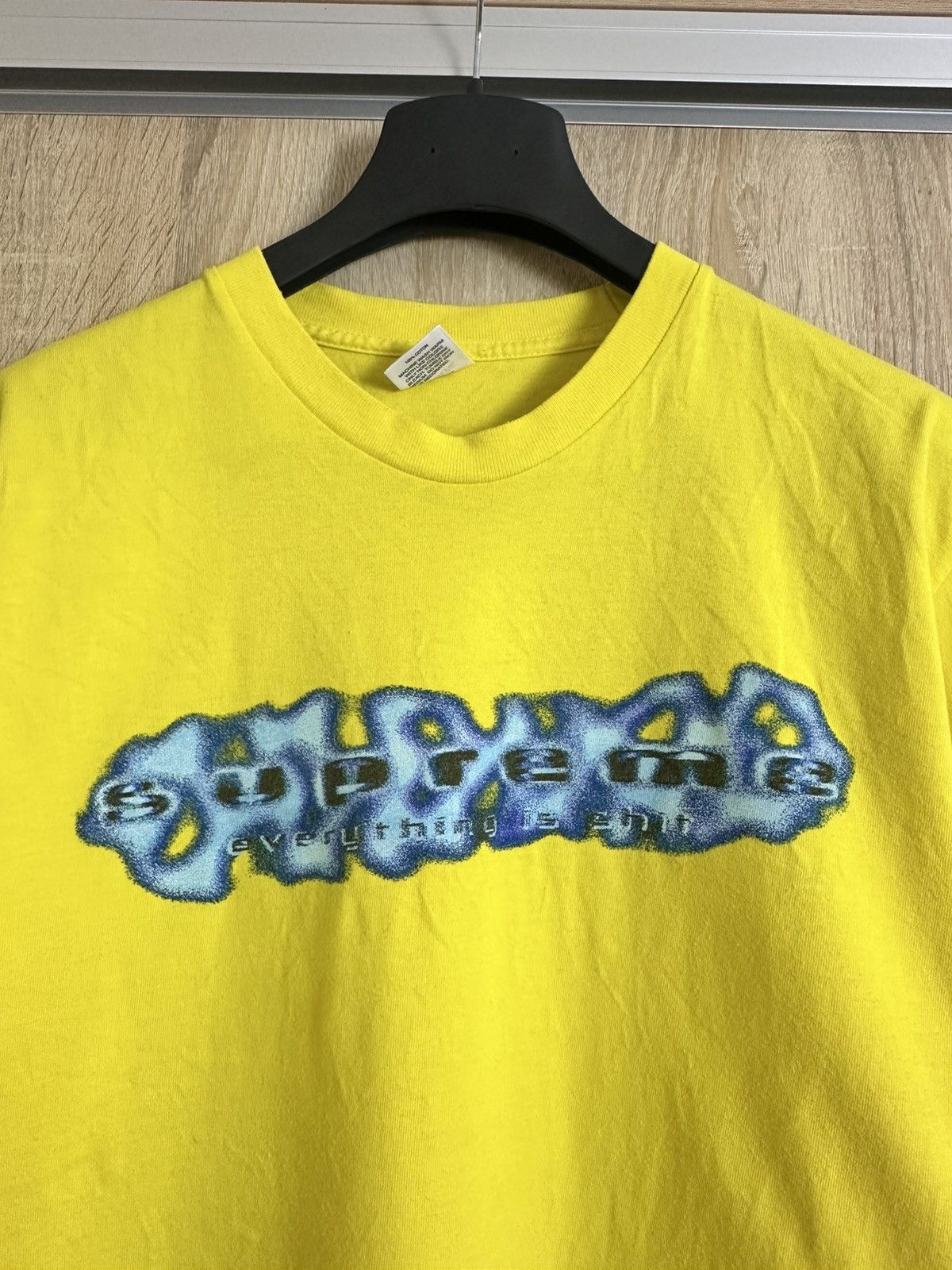 Supreme 🔥 Supreme Everything Is Shit Vintage Big Logo Tee Shirt USA Size US L / EU 52-54 / 3 - 1 Thumbnail