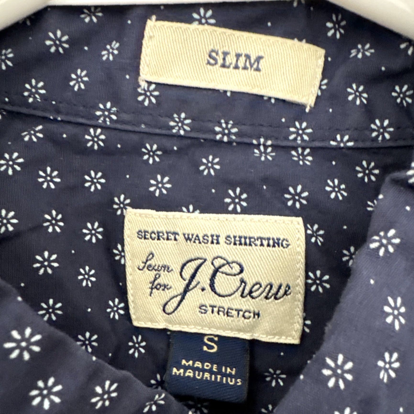 J.Crew J.CREW Button-Up Shirt Men Size S Slim Fit Floral blue Smart Casual Preppy Office Workwear Casual Shirt Size US S / EU 44-46 / 1 - 5 Thumbnail