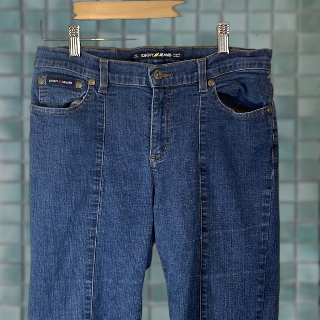 DKNY DKNY Jeans Women Size 8 Medium Wash Straight Blue Denim Jeans Womens 8 Medium Wash DKNY Jeans Size 30" / US 8 / IT 44 - 1 Thumbnail