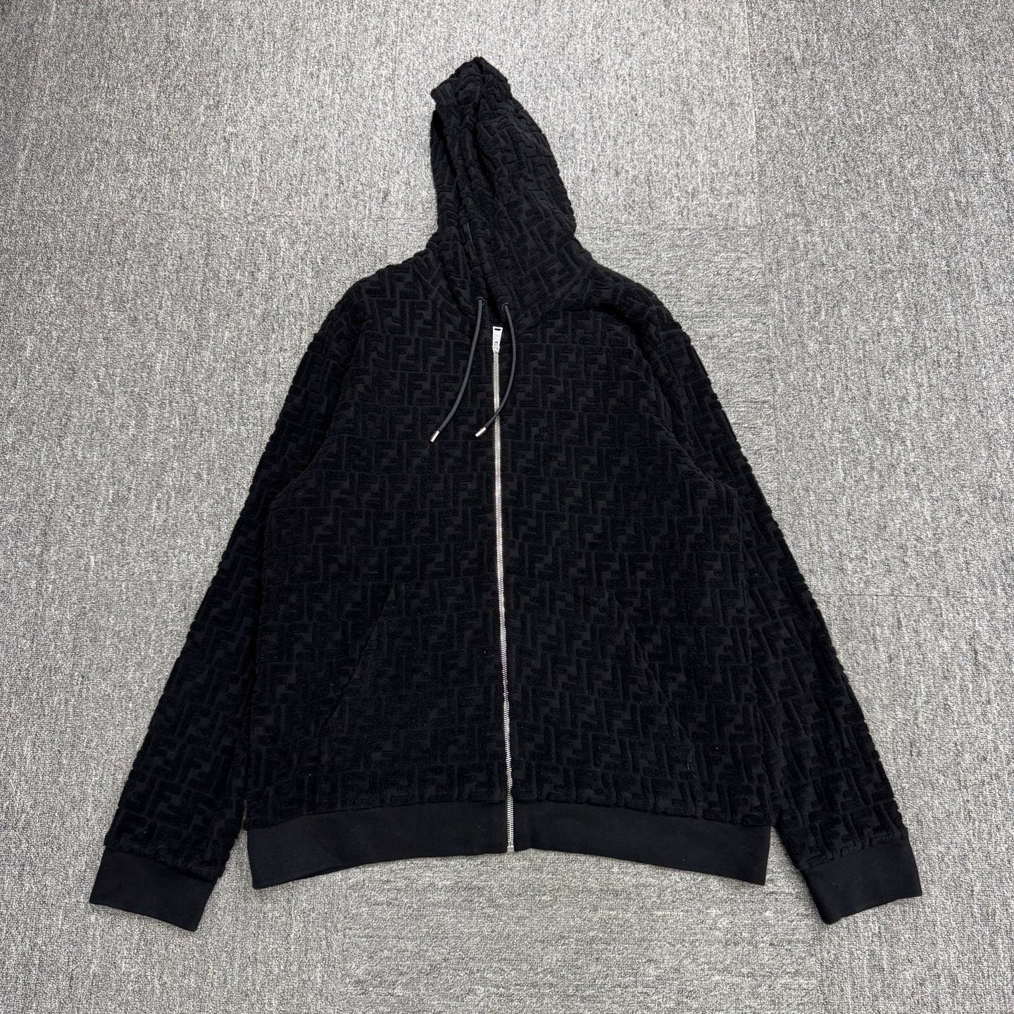 Fendi Fendi Double F All Over Print Hoodie XL Size US XL / EU 56 / 4 - 1 Thumbnail