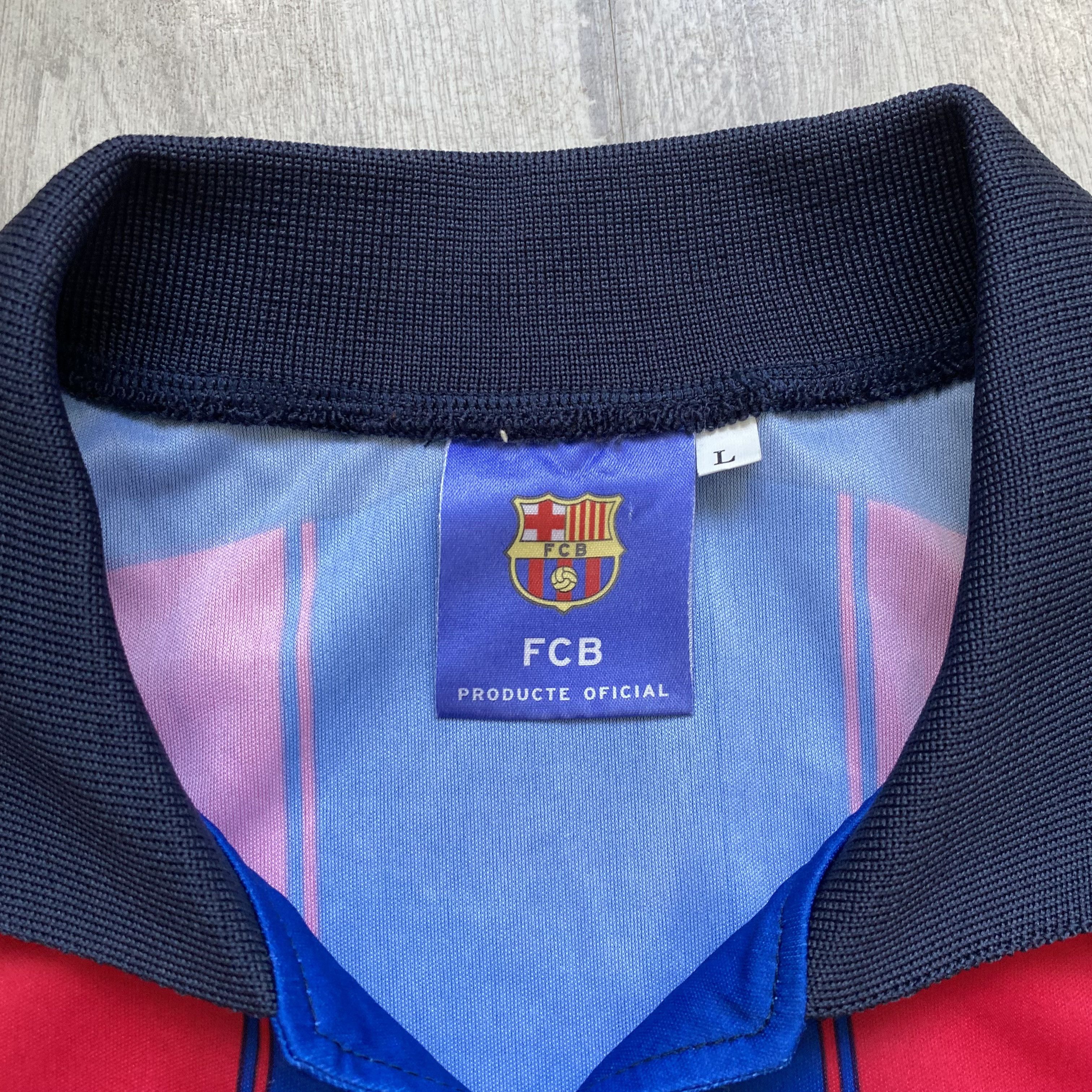Vintage Vintage Barcelona Retro Jersey Football Size US L / EU 52-54 / 3 - 5 Thumbnail