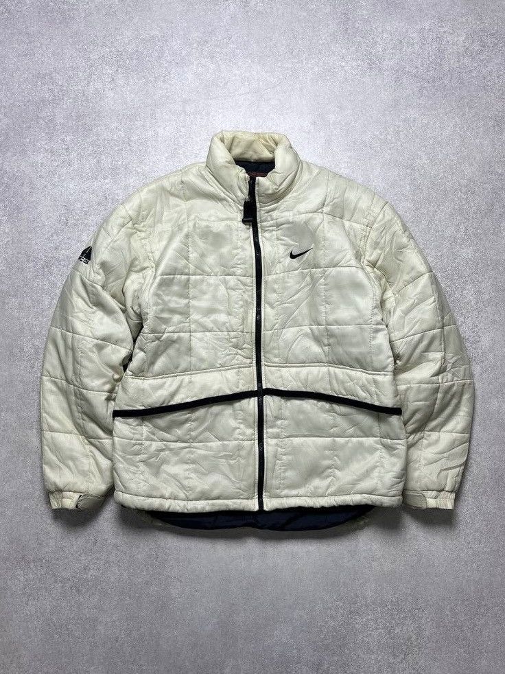 Nike ACG Vintage Nike ACG Winter Down Puffer Jacket Y2K L Size US L / EU 52-54 / 3 - 1 Thumbnail