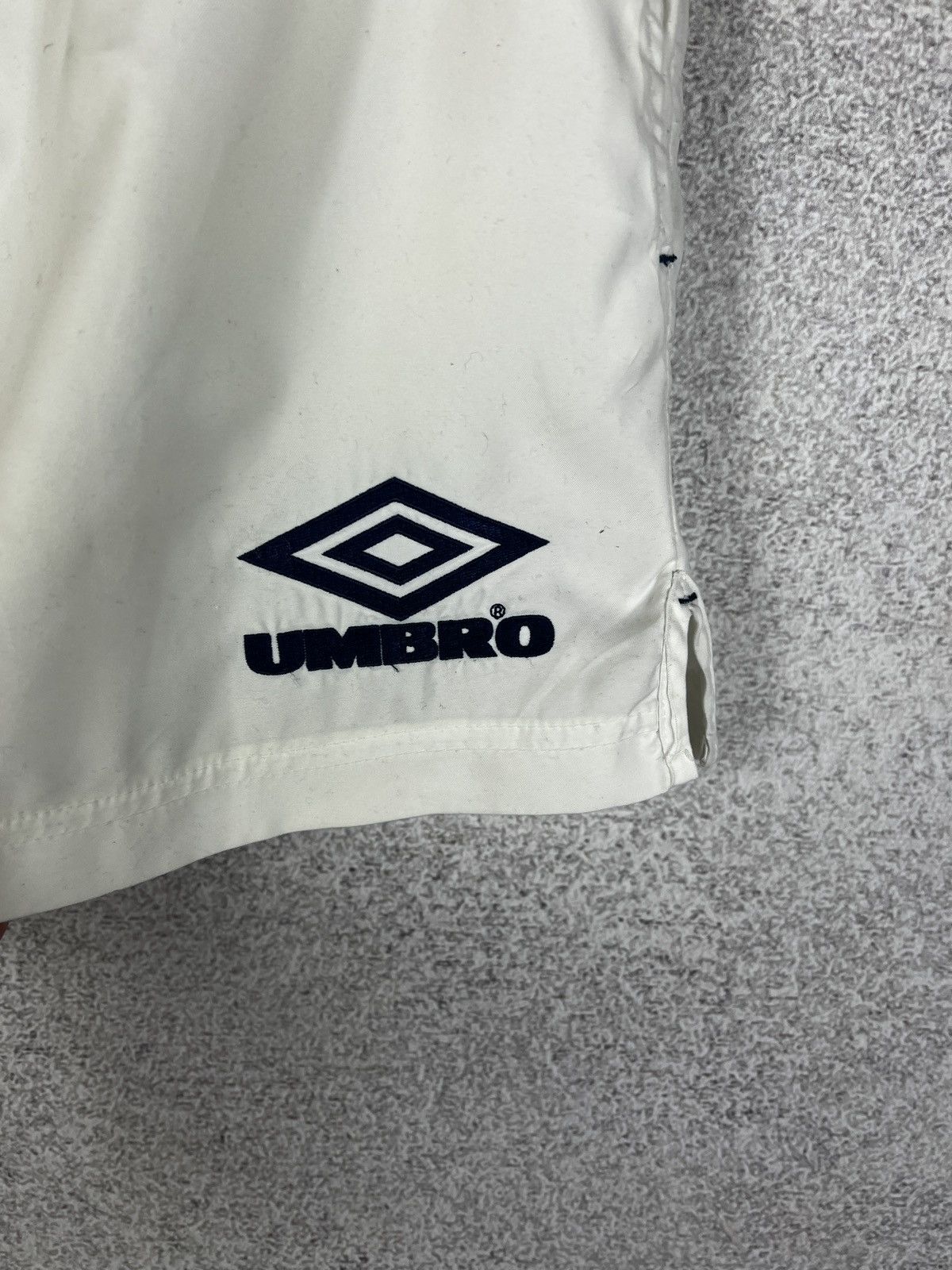 Umbro Vintage 90s Umbro Big Logo Shorts Size US 30 / EU 46 - 2 Thumbnail