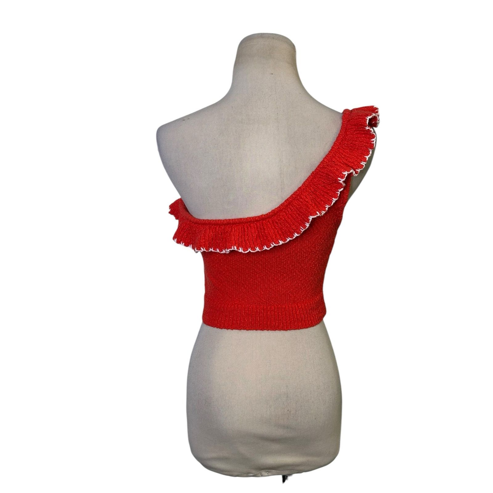 Urban Outfitters Urban Outfitters Orange One Shoulder Crop top Size Small Size S / US 4 / IT 40 - 13 Thumbnail