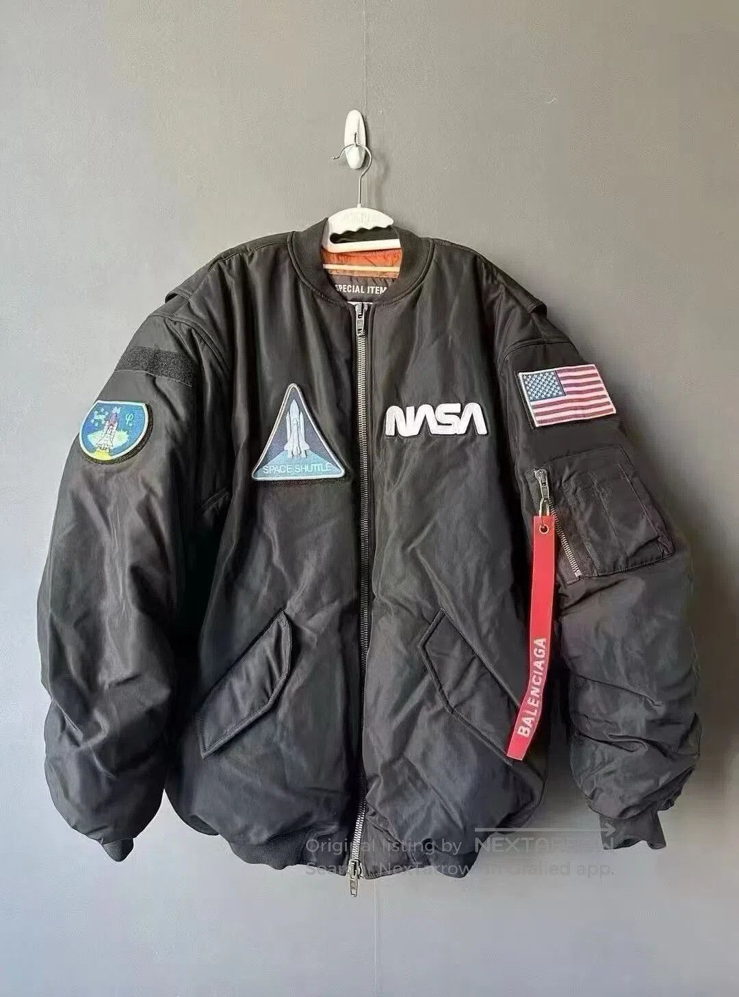 Balenciaga Balenciaga NASA Bomber Puffer Jacket. Size US M / EU 48-50 / 2 - 1 Thumbnail