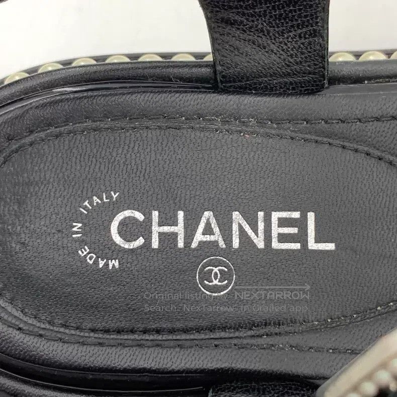 Chanel Chanel Casual flat sandals with black pearl trim Size US 6.5 / IT 36.5 - 7 Thumbnail
