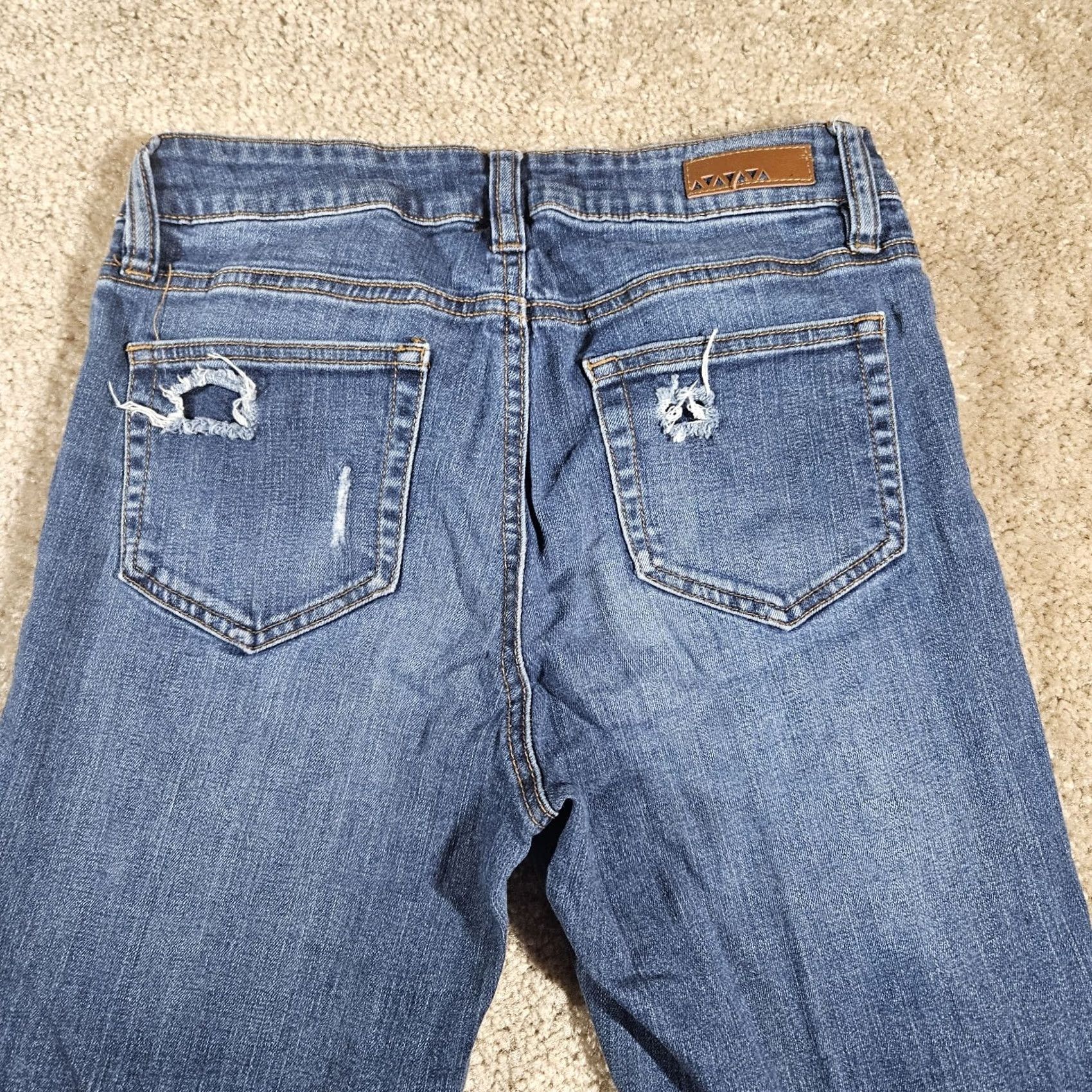 Vintage Dollhouse Women's Blue Straight Jeans Size 5 Distressed Destroyed Slim Stretch Mid Rise Size 27" / US 4 / IT 40 - 6 Thumbnail