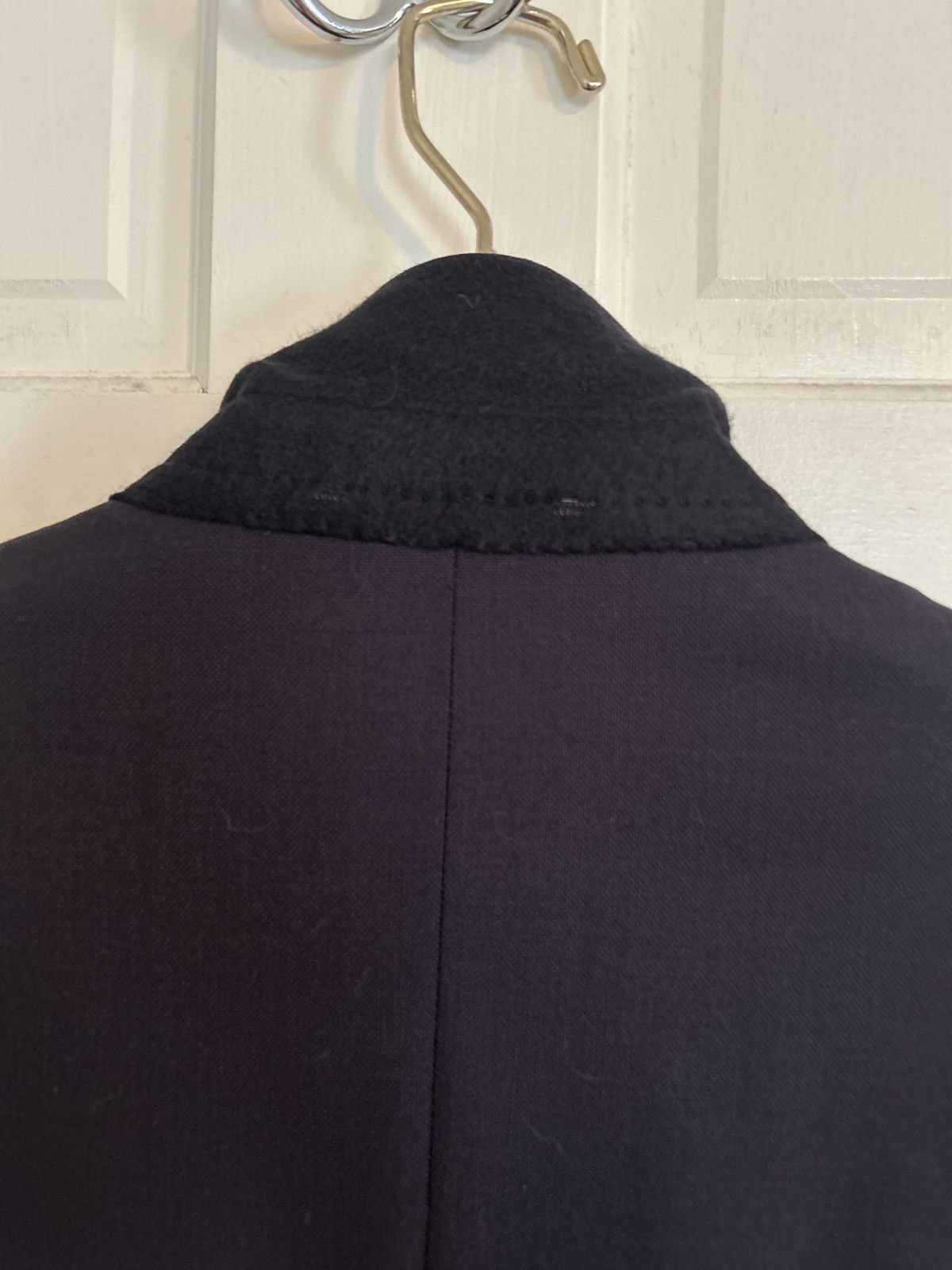 Club Monaco Made in USA 3 Roll 2 Navy Wool Suit Size 36R - 5 Thumbnail