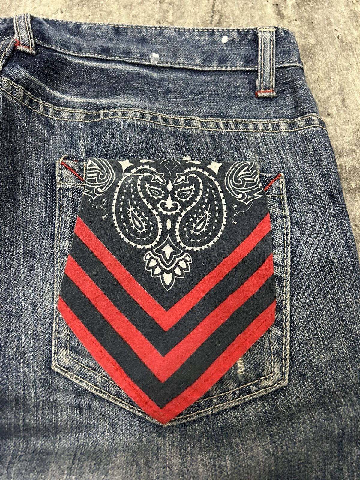 If Six Was Nine × Japanese Brand × Nicole Club 179/WG Nicole Club Distressed Bandana Pocket Back Jeans Size US 32 / EU 48 - 10 Thumbnail