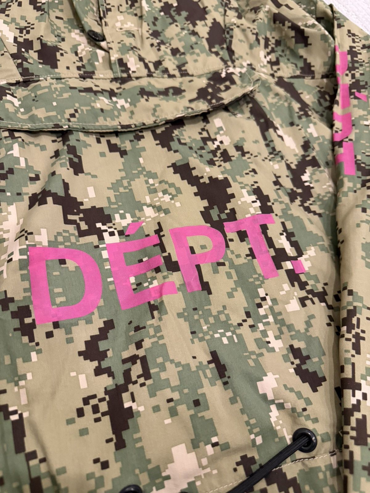 Gallery Dept. Gallery Dept. Digital Camo Anorak Size US L / EU 52-54 / 3 - 2 Thumbnail