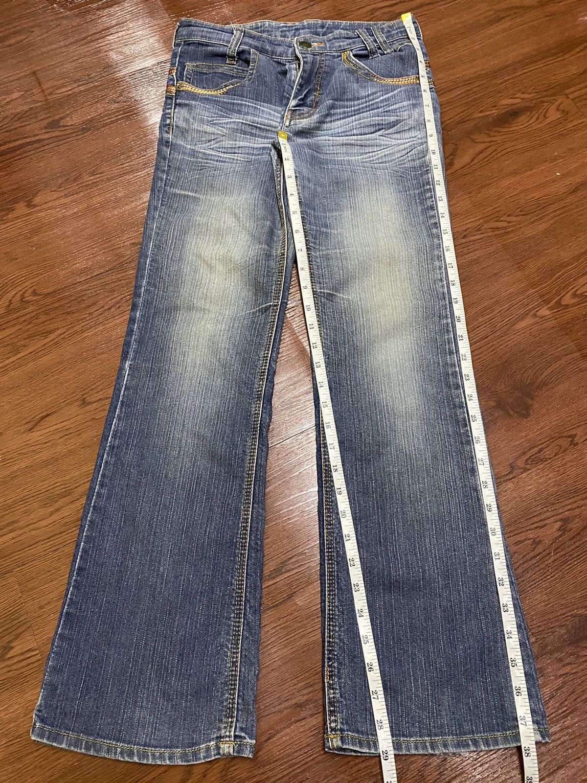 Japanese Brand Vintage Japanese Brands Queen ButtonBlue Wash Flare Jeans Size US 29 - 12 Thumbnail