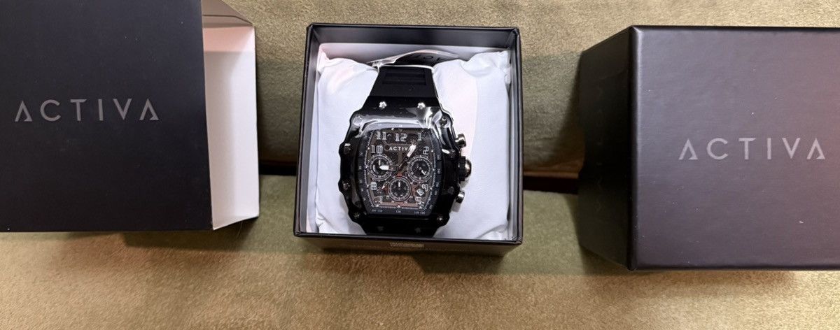 Invicta Invicta x Activa Fury mens Quartz wrist watch 44.3mm NEW!! Size ONE SIZE - 6 Thumbnail