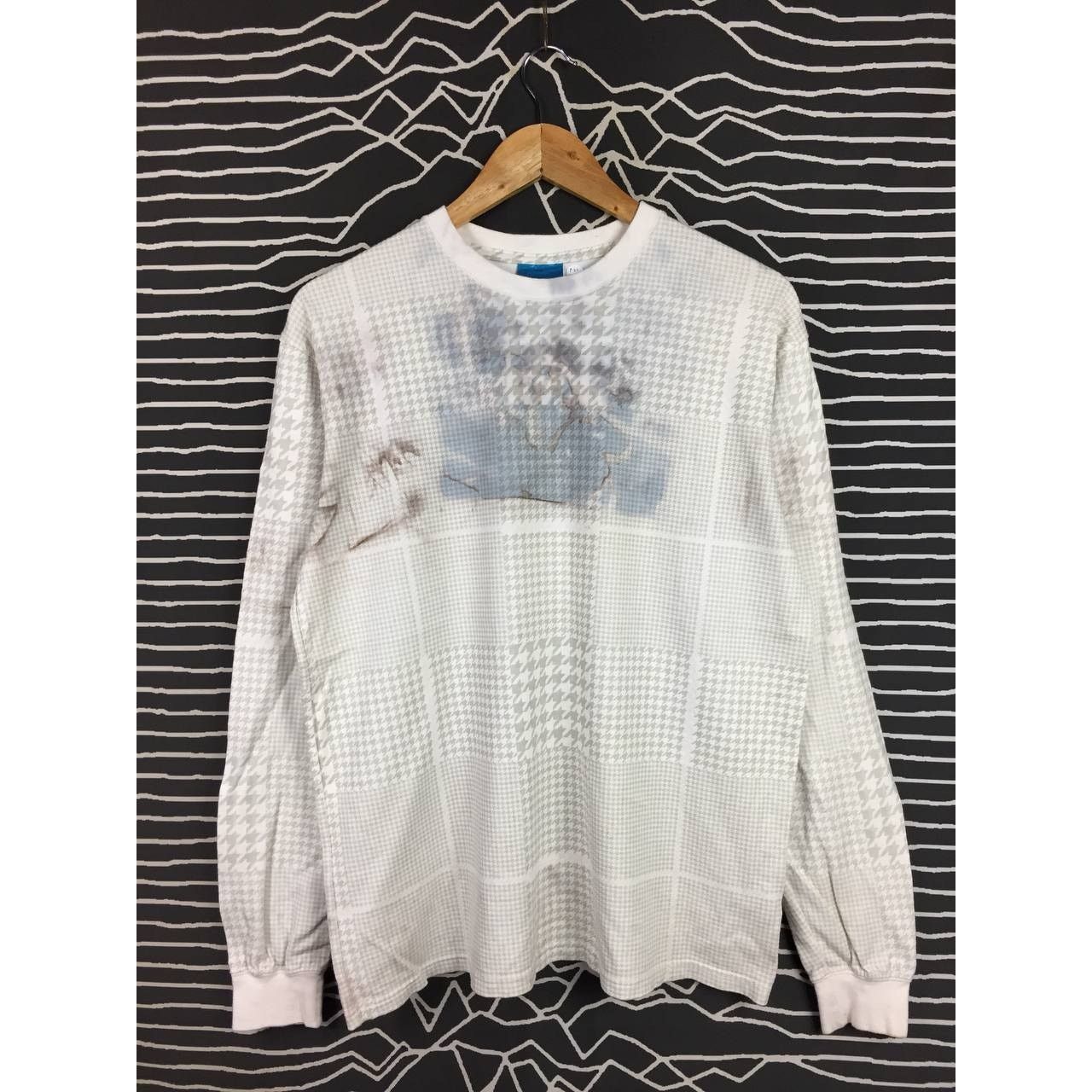 Japanese Brand × Swagger × Vintage Vtg Y2K Swagger Made In Japan Patterned Long Sleeve Tee Size US L / EU 52-54 / 3 - 1 Thumbnail