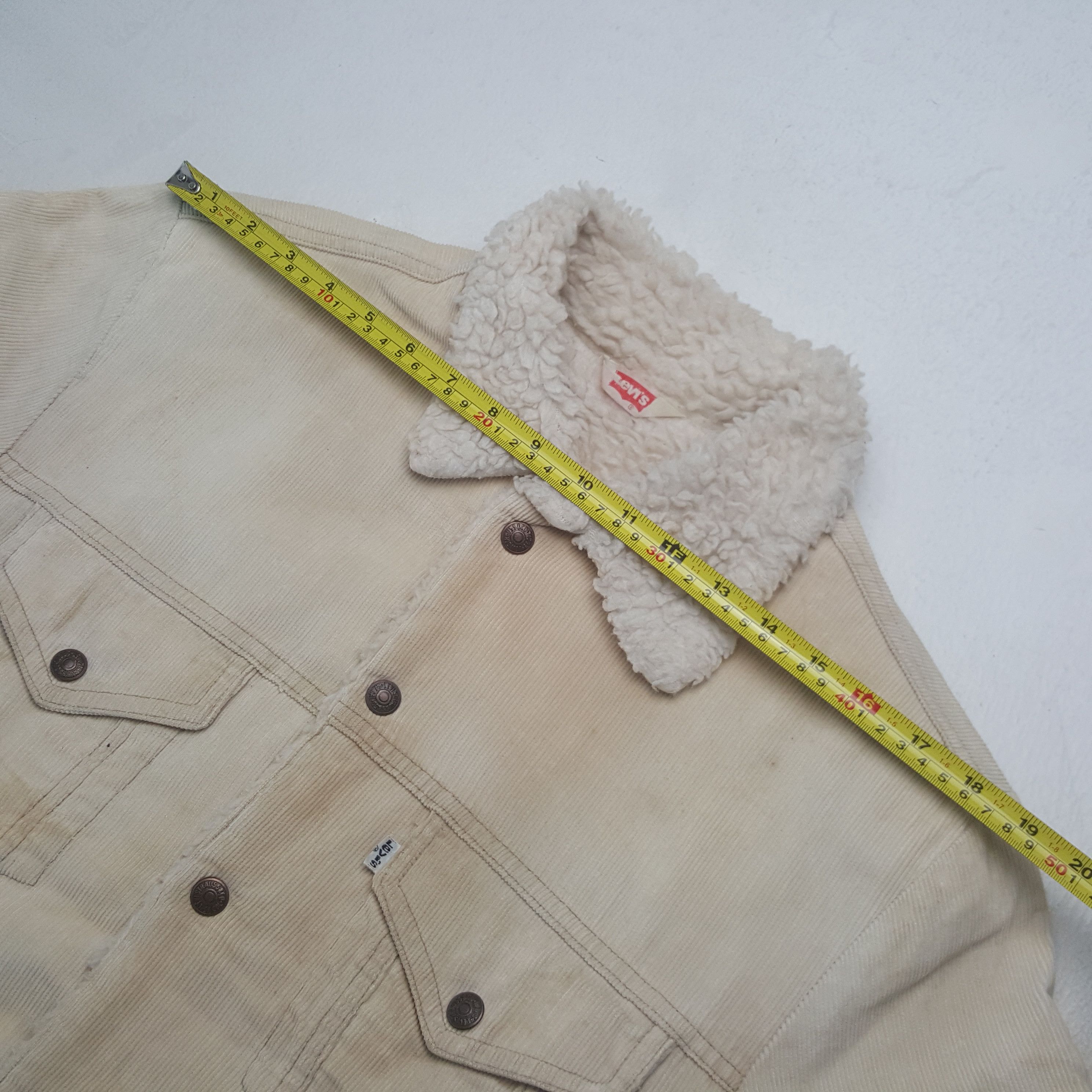 Levi's Vintage Clothing Vintage Levi's Corduroy Sherpa Inside Bikers Jacket Size US M / EU 48-50 / 2 - 5 Thumbnail