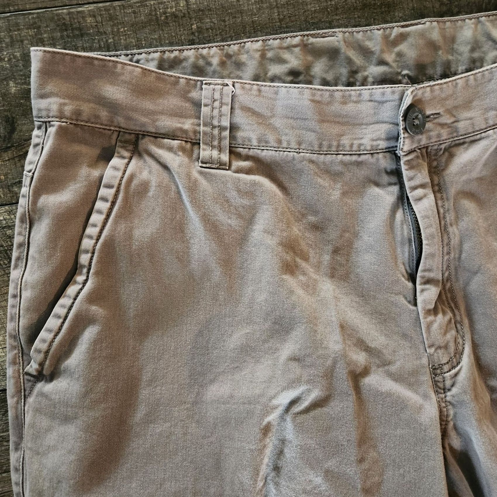 The North Face The North Face Pants Mens 38x32 Gray Relaxed Straight Leg Outdoors Hiking Camp Chino Regular Canvas Cotton Polyester Spandex Ban Bangladesh Mens Size US 38 / EU 54 - 5 Thumbnail