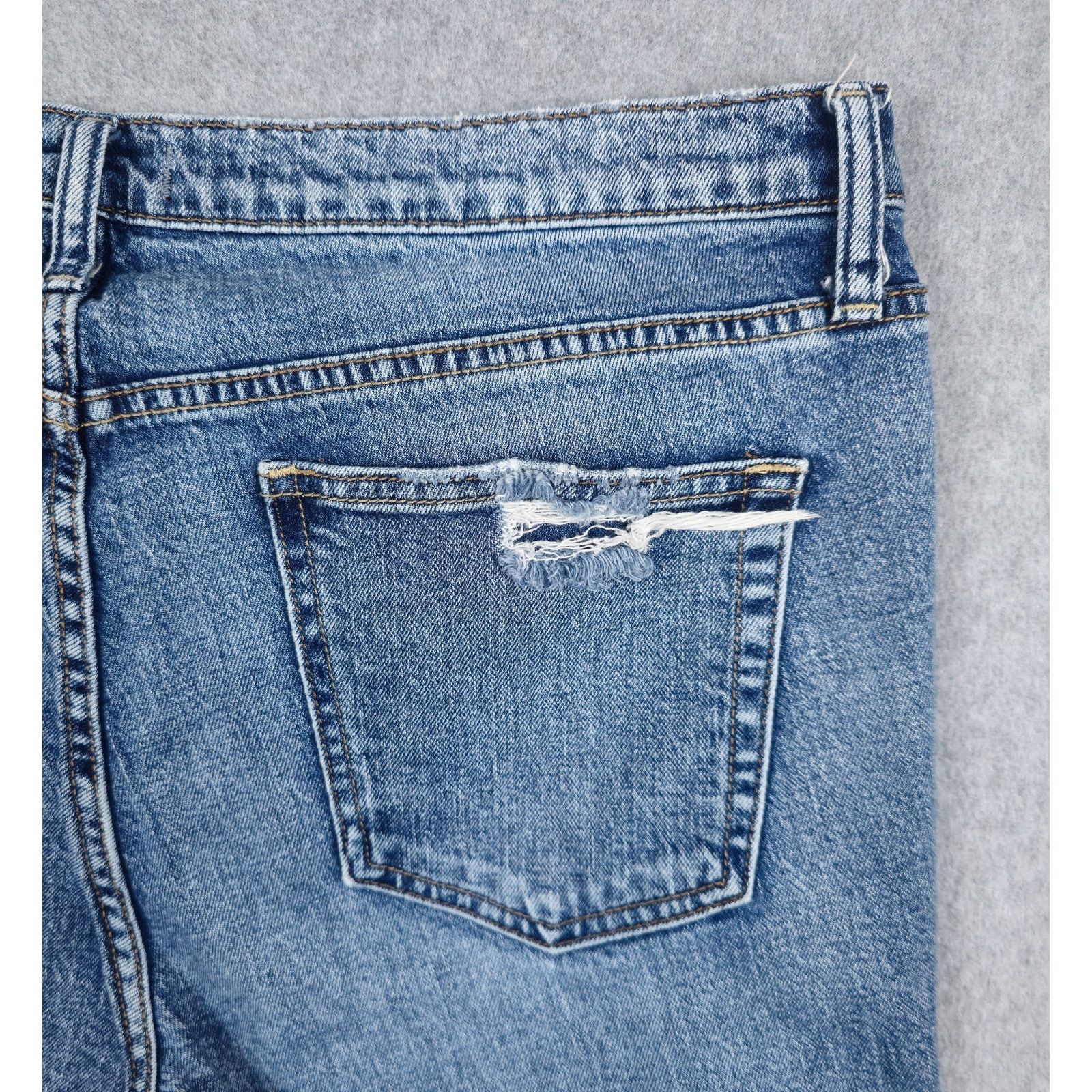 Silver Jeans Co. Silver Jeans 36x27 Not Your Boyfriends Distressed Raw Hem Size 36" / US 14 / IT 50 - 9 Thumbnail