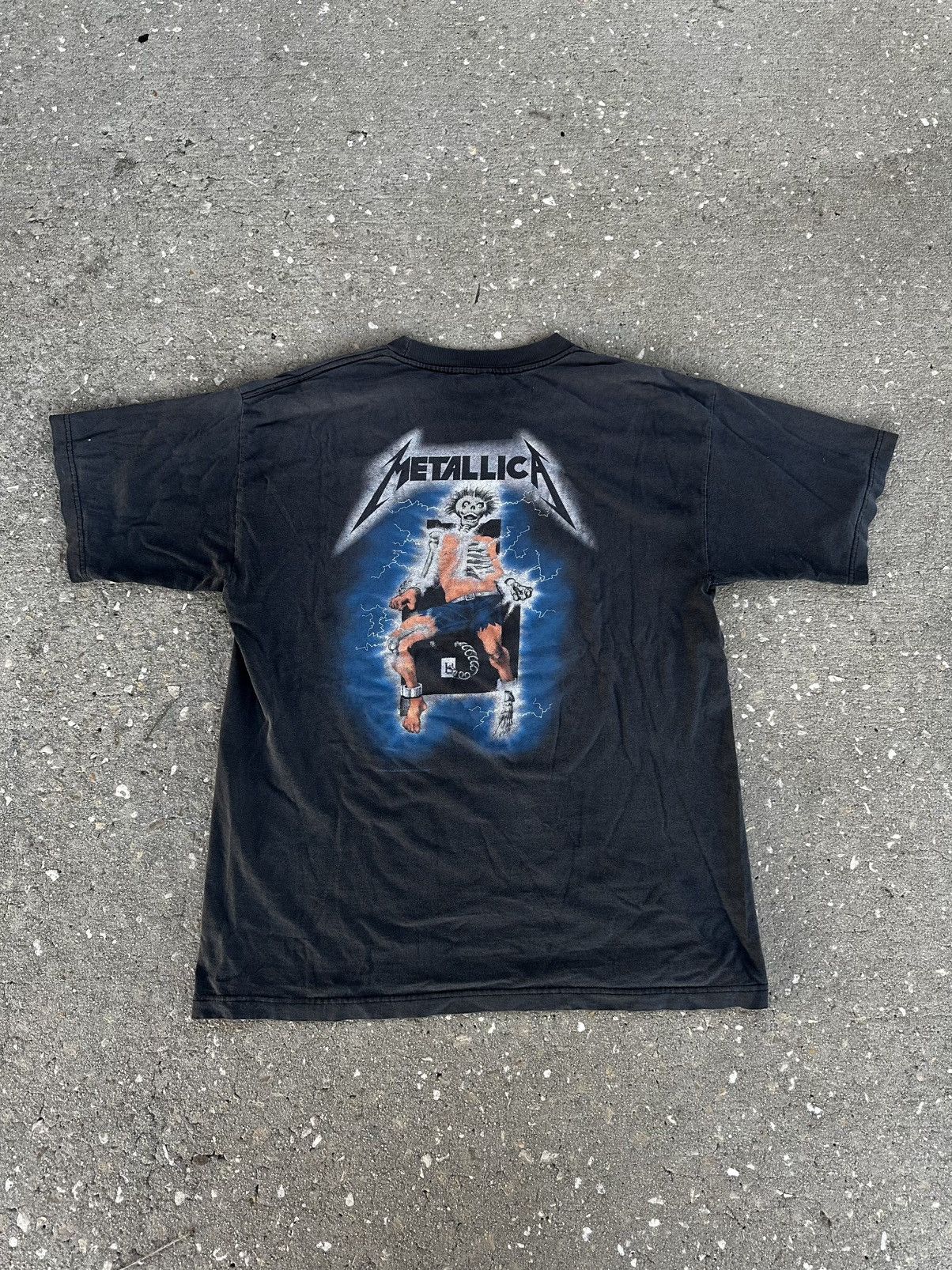Vintage 1994 Metallica “Ride the Lightning” Band Shirt Original Size US XL / EU 56 / 4 - 5 Thumbnail