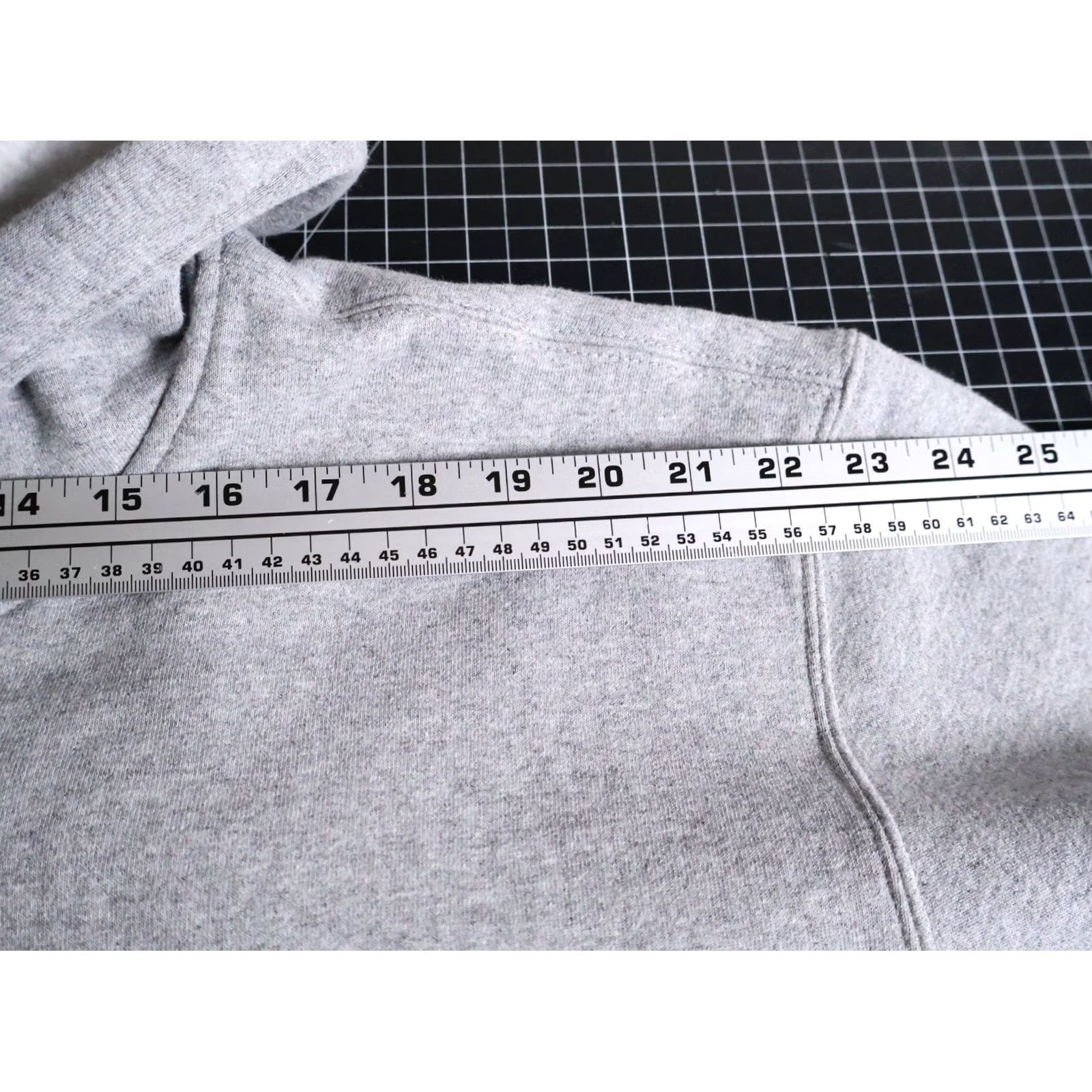 Carhartt Carhartt Hoodie Men's 2XL Heather Gray Pullover Sweatshirt K288 HGY Original Fit Size US XXL / EU 58 / 5 - 7 Thumbnail