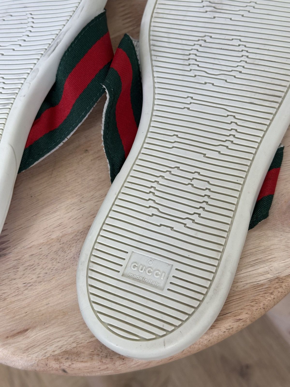 Gucci Gucci web trimm sandals flip flops thongs Size US 13 / EU 46 - 10 Thumbnail