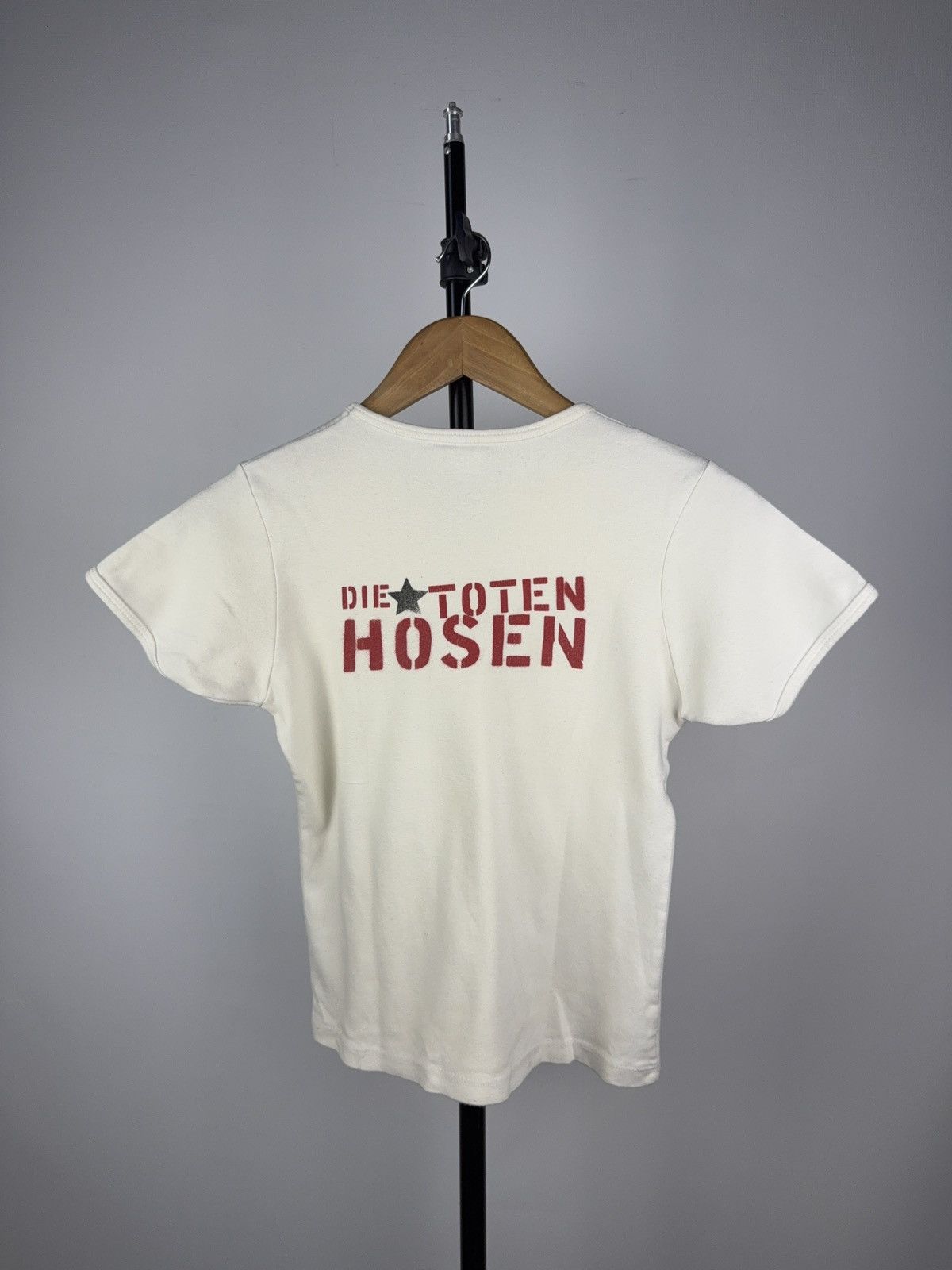 Band Tees Vintage 90s Retro Die Toten Hosen Germany wmns t shirt Size S / US 4 / IT 40 - 9 Thumbnail