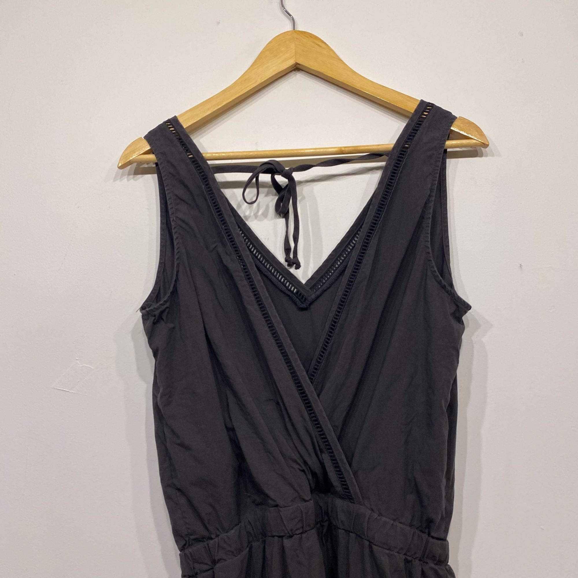 Anthropologie Anthropologie Cloth & Stone Grey Sleeveless Straight Leg Jum Size 25" / US 0 / IT 36 - 2 Thumbnail