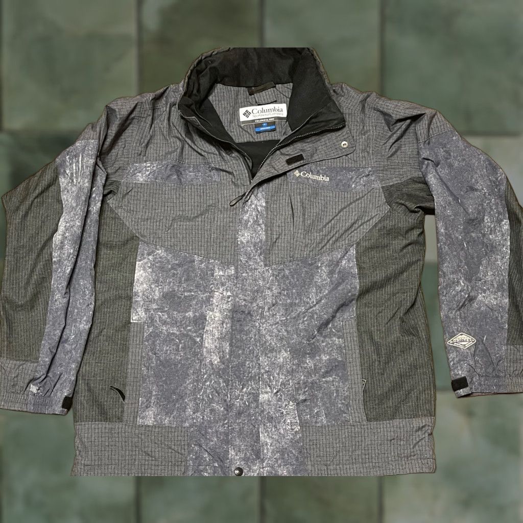 Vintage VINTAGE Columbia Bugaboo Omni-tech Men’s Large Hooded Jacket Black/Gray Denim Look Size US L / EU 52-54 / 3 - 1 Thumbnail