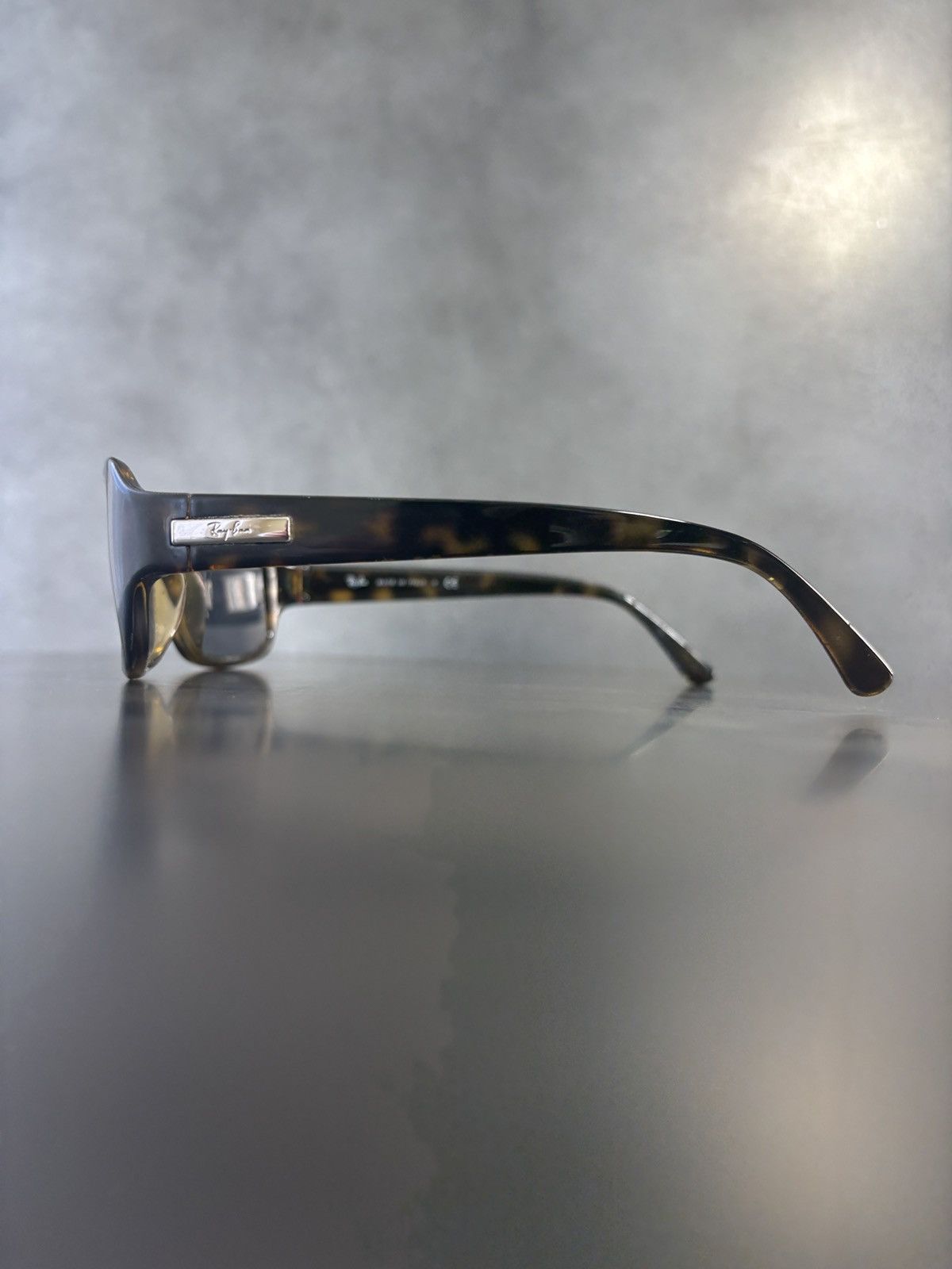 RayBan 2000s Vintage Ray-Ban Sunglasses Frames RB4107 Made in Italy Size ONE SIZE - 9 Thumbnail
