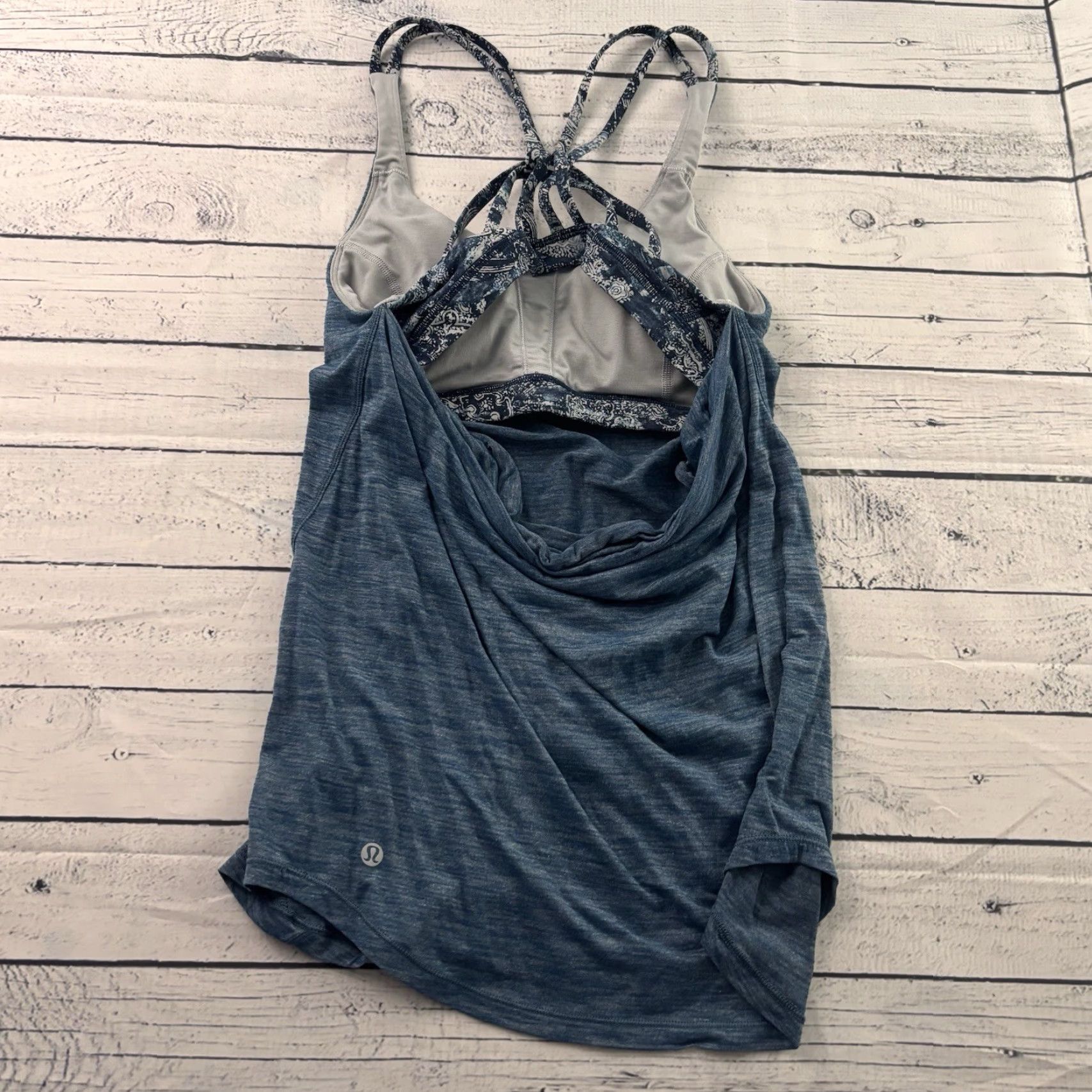 Lululemon Lululemon Free To Be Wild Strappy Open Back Yoga Tank Top Women's 6 Blue Size M / US 6-8 / IT 42-44 - 4 Thumbnail