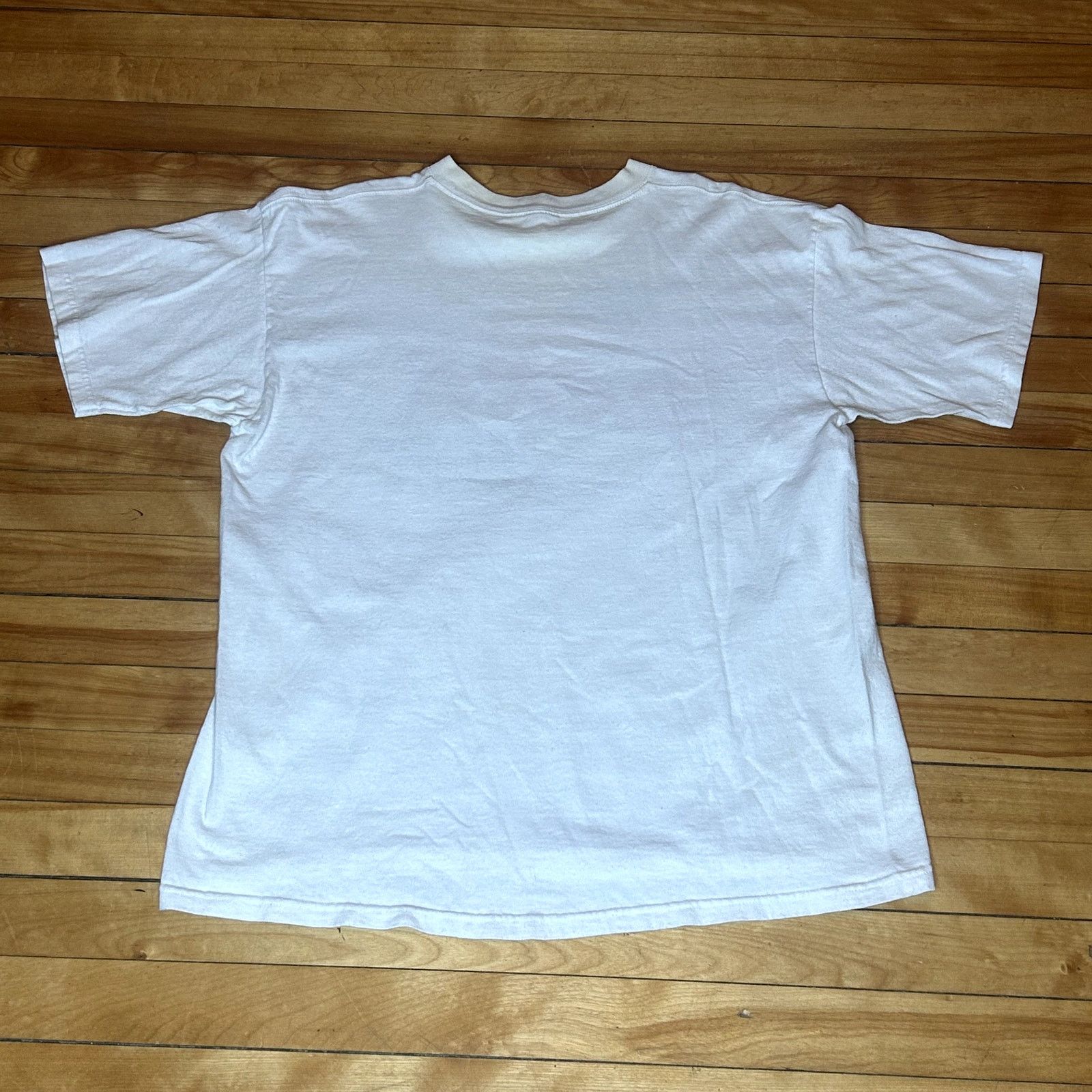 Vintage Y2K DARE White T-Shirt Large Size US L / EU 52-54 / 3 - 7 Thumbnail
