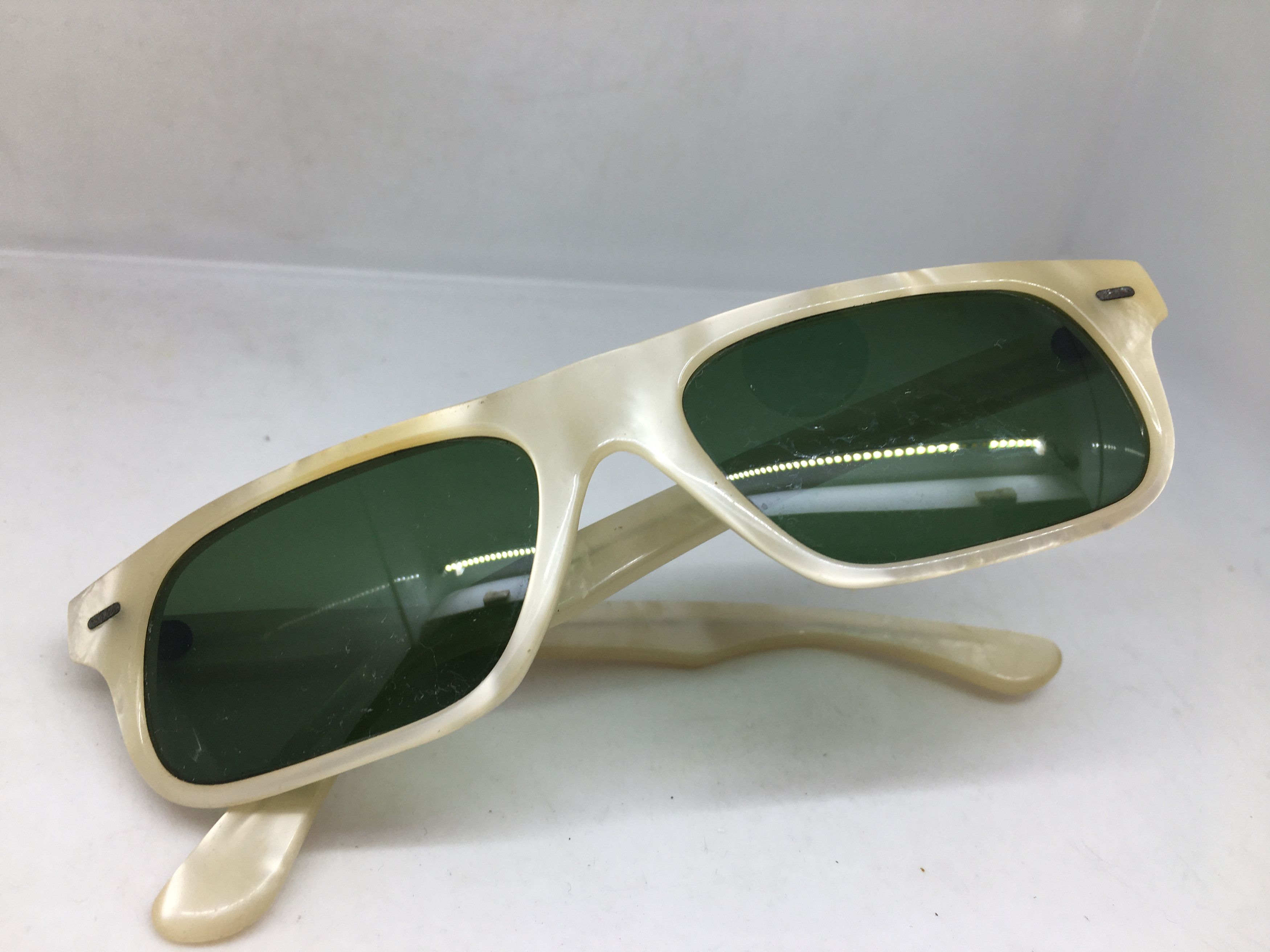 Vintage Vintage Handmade Ivory Sunglasses Frame France Glass Lens Size ONE SIZE - 1 Thumbnail