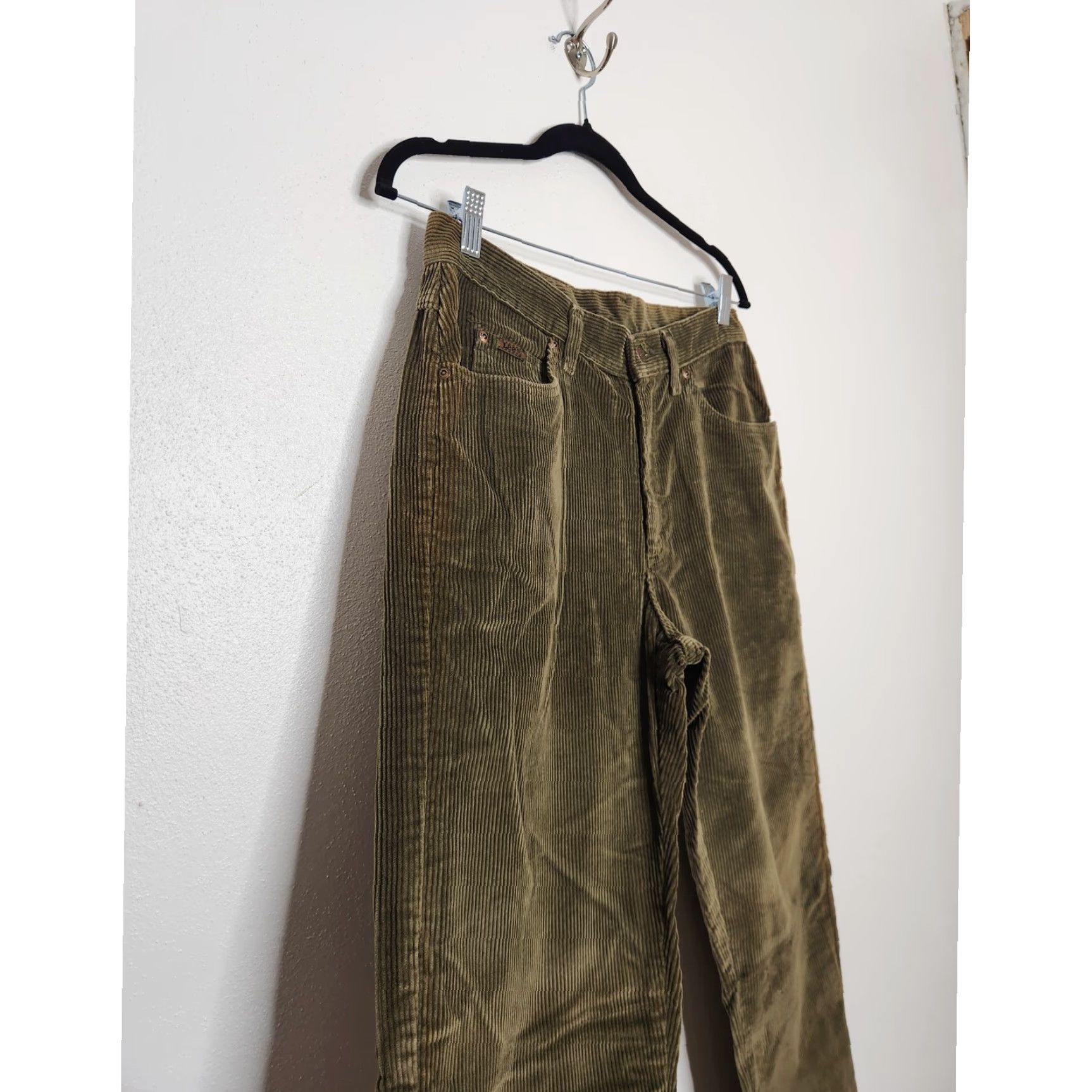 Lee VINTAGE Lee Corduroy Green Nature Earth Grunge Pants Bottoms 33x32 Men's Regular 31 Inseam Corduroy 90s Vintage Grunge Lee Pants Size US 33 - 5 Thumbnail