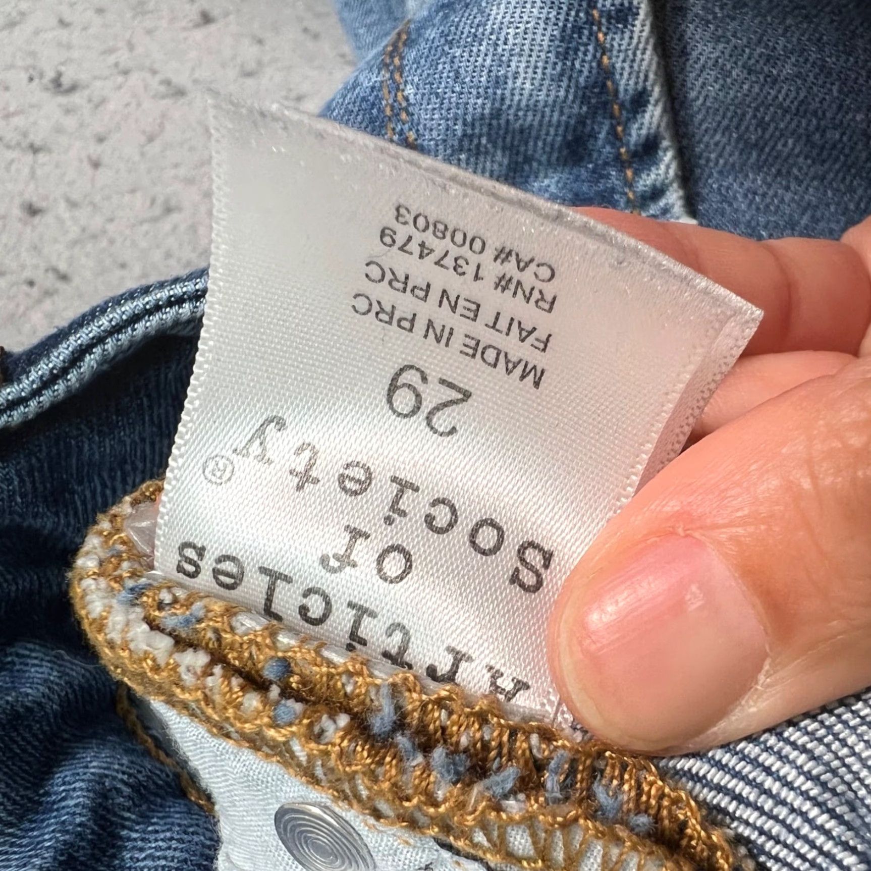 Vintage Articles Of Society Jeans Distressed Light Wash Skinny Size 29 Cotton Blend Size 29" - 4 Thumbnail
