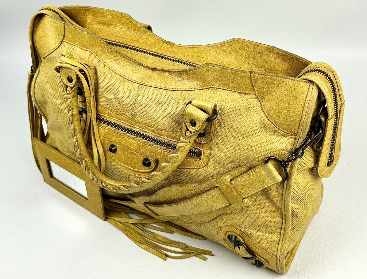 Balenciaga Balenciaga - Ghesquière - 2000’s - Lemon - Peforated - City Size ONE SIZE - 7 Thumbnail
