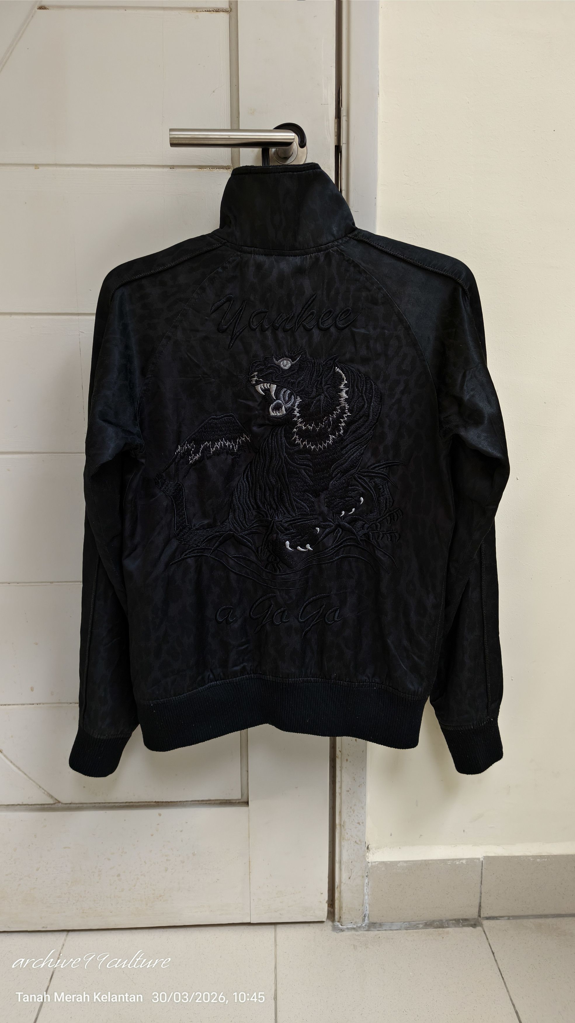 Japanese Brand Vintage Yankee A Go Go "Tiger" Sukajan Track Jacket embroid Size US XS / EU 42 / 0 - 2 Thumbnail